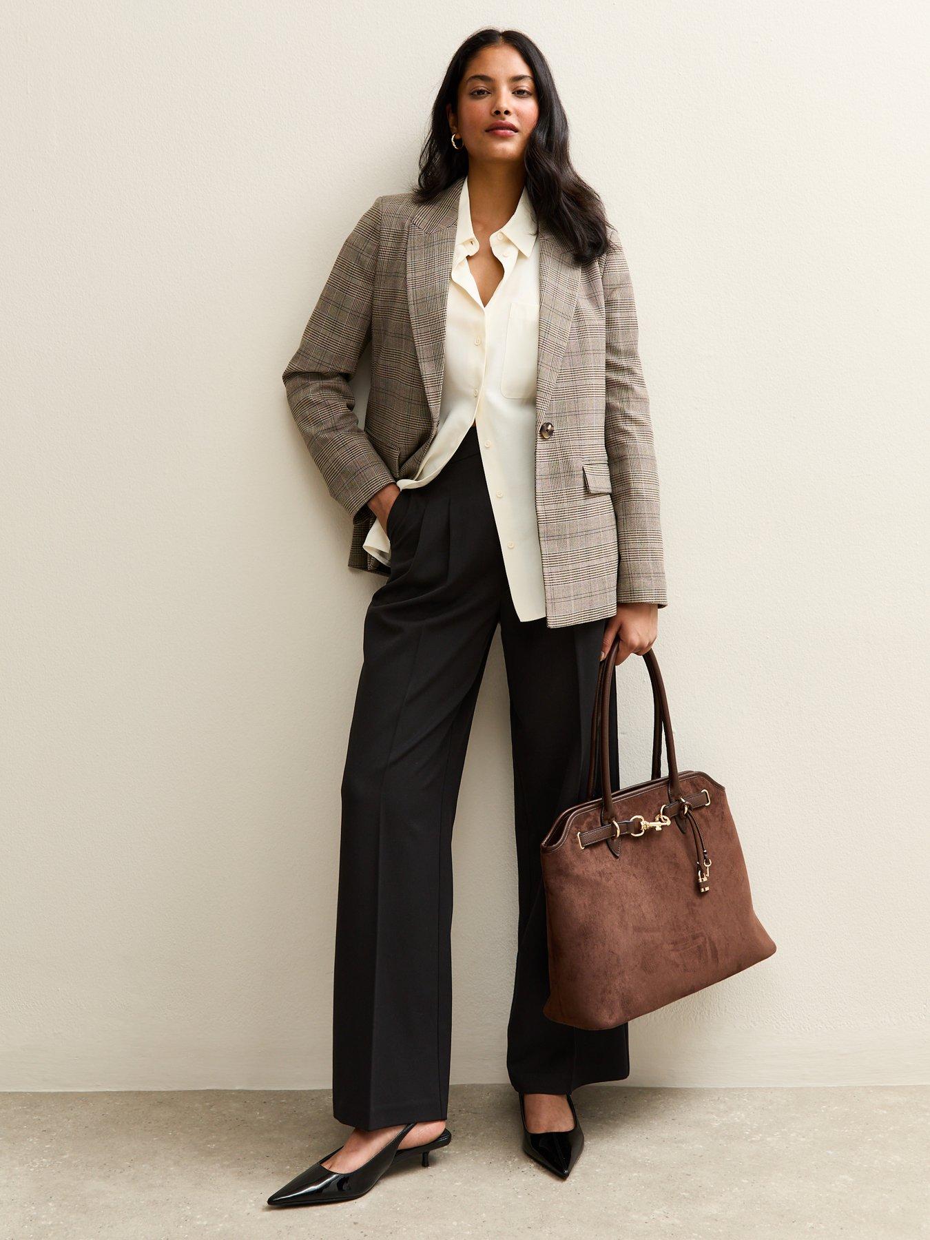 new-look-black-pleated-front-wide-leg-trousersback