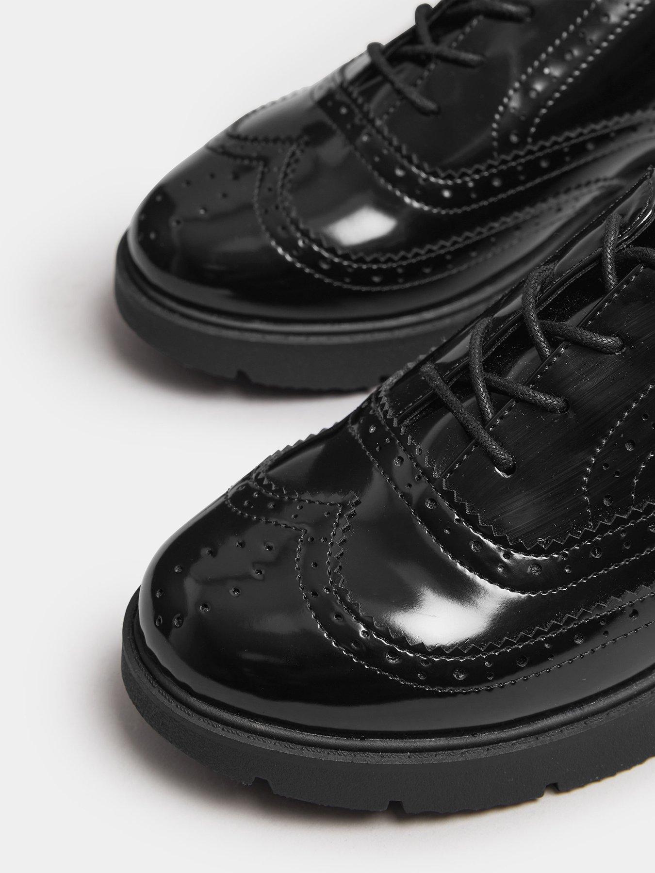 Image 4 of 4 of Yours Extra Wide Fit Lace Up Brogues - Black