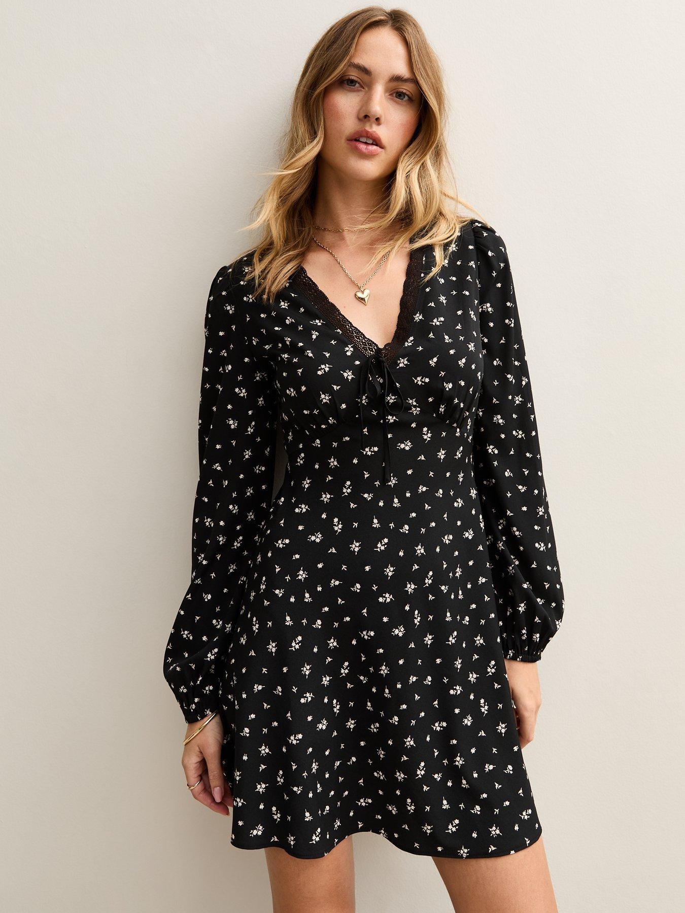 New Look Ditsy Long Sleeve Trim Mini Dress - Black