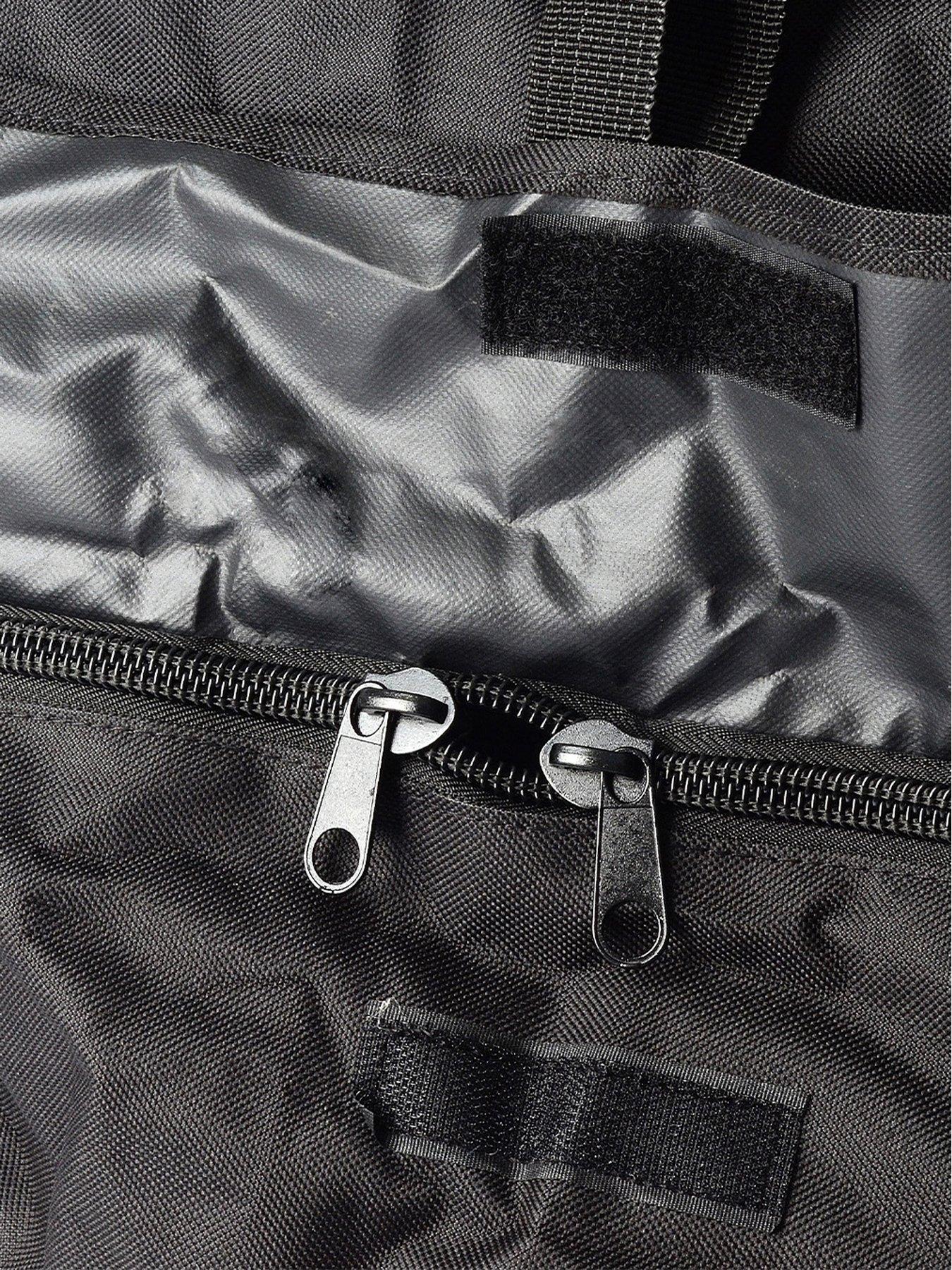 Image 4 of 4 of Hilka Tools 180L Water Resistant Roof Bag