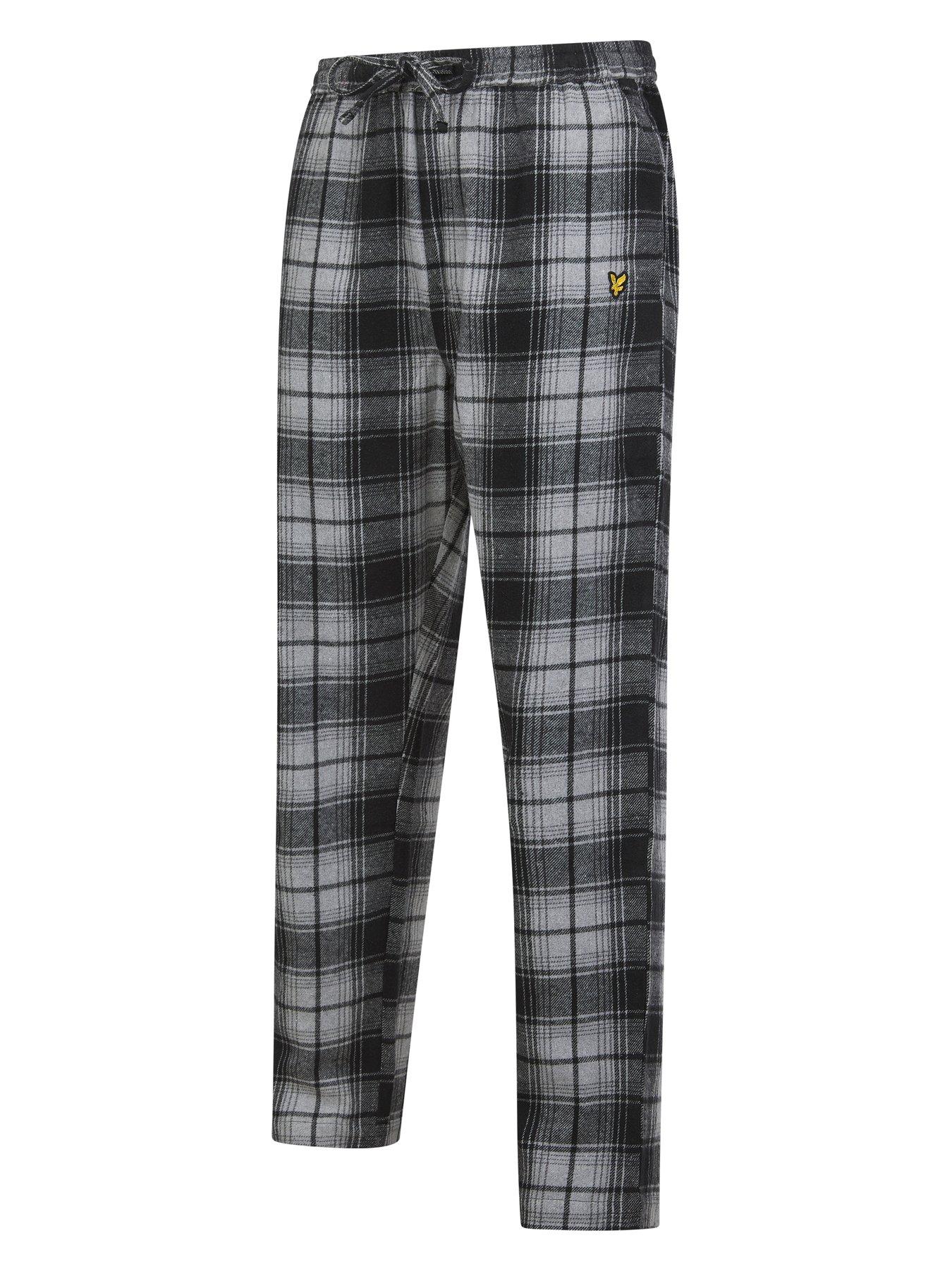 Image 4 of 6 of Lyle & Scott Lyle &amp; Scott Julian Check Pyjama Set - Black