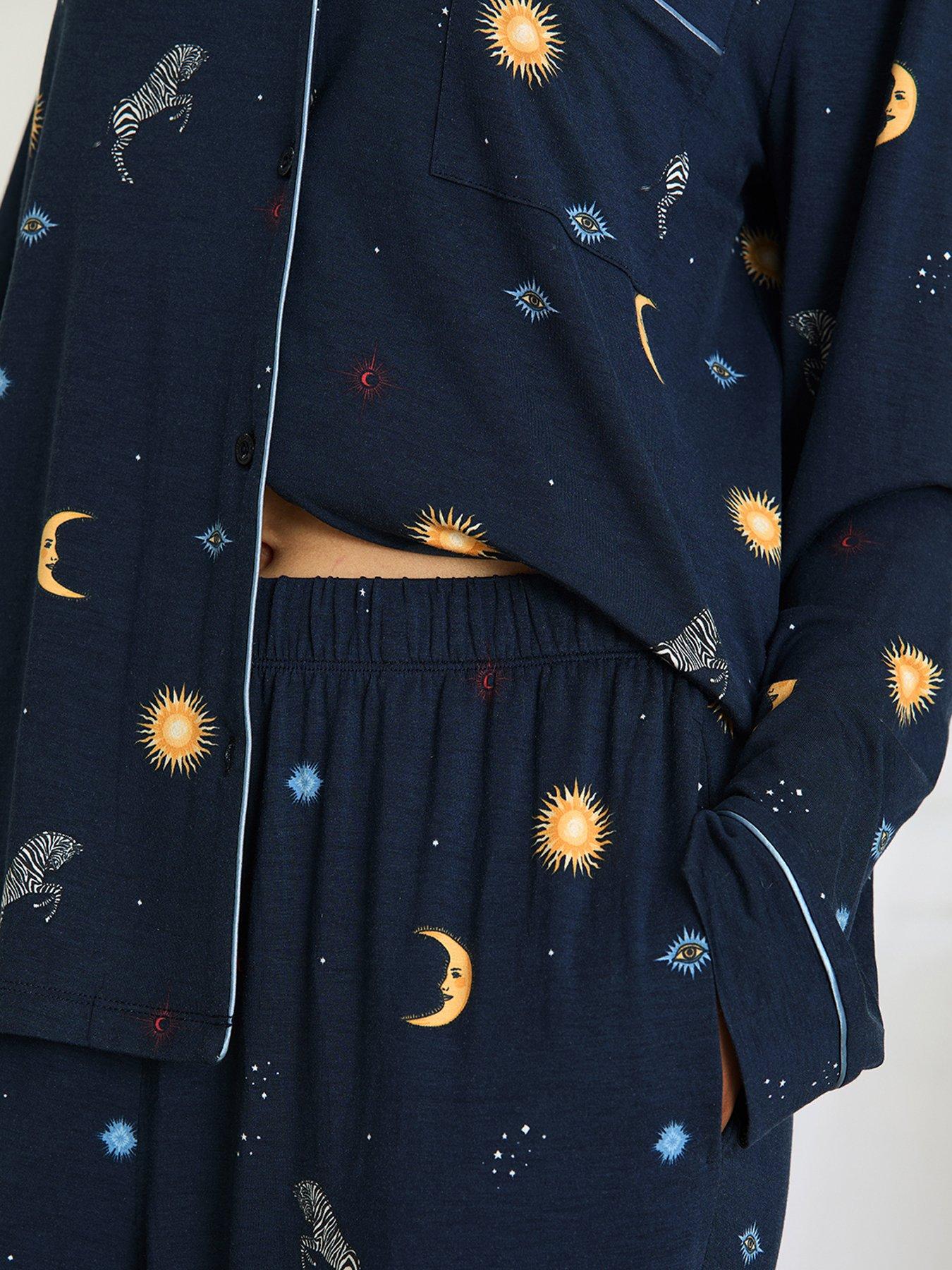 Image 4 of 6 of CHELSEA PEERS Classic Long Button Up Set - Dark Blue