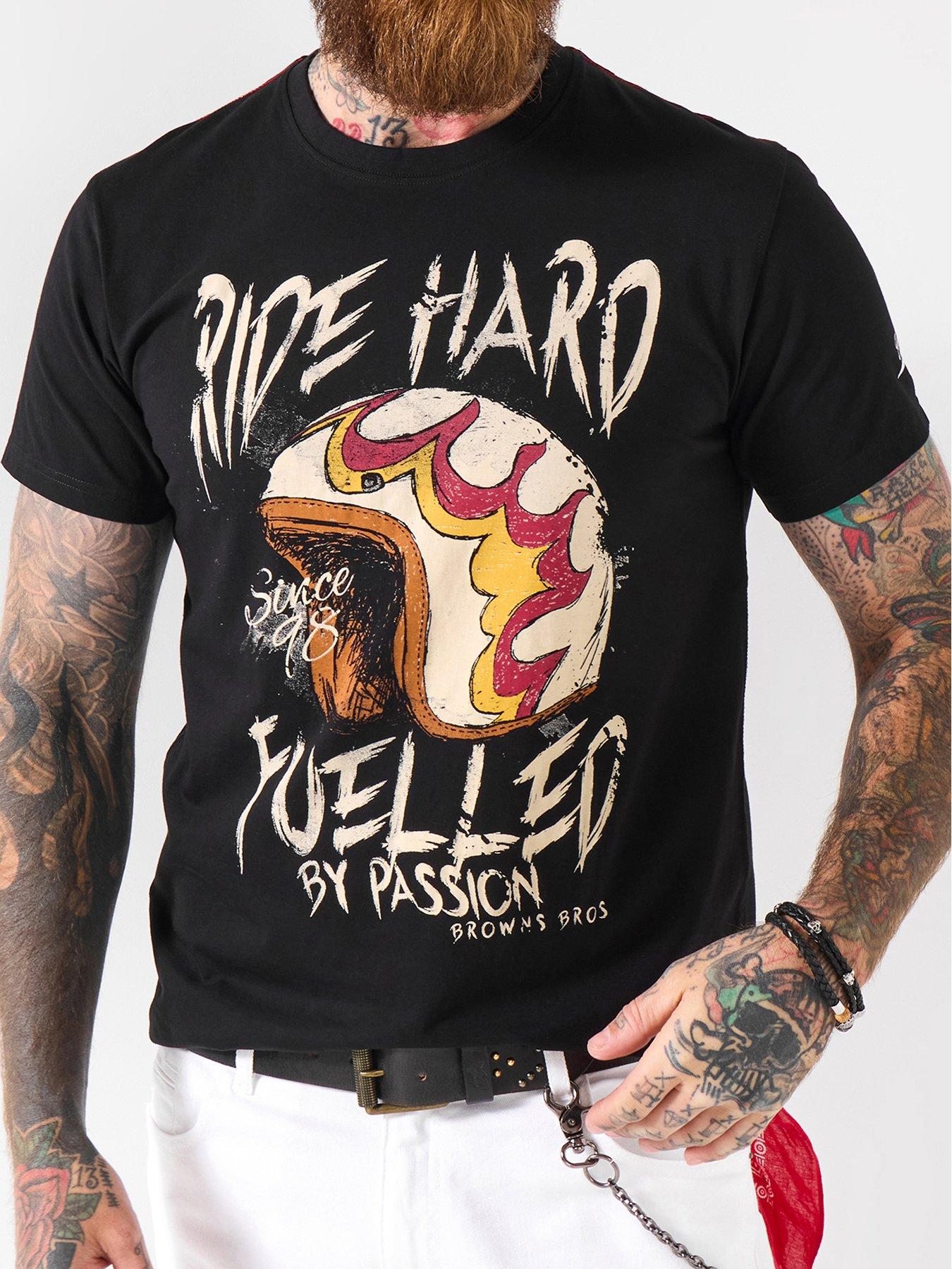 joe-browns-joe-browns-biker-helmet-print-t-shirtoutfit