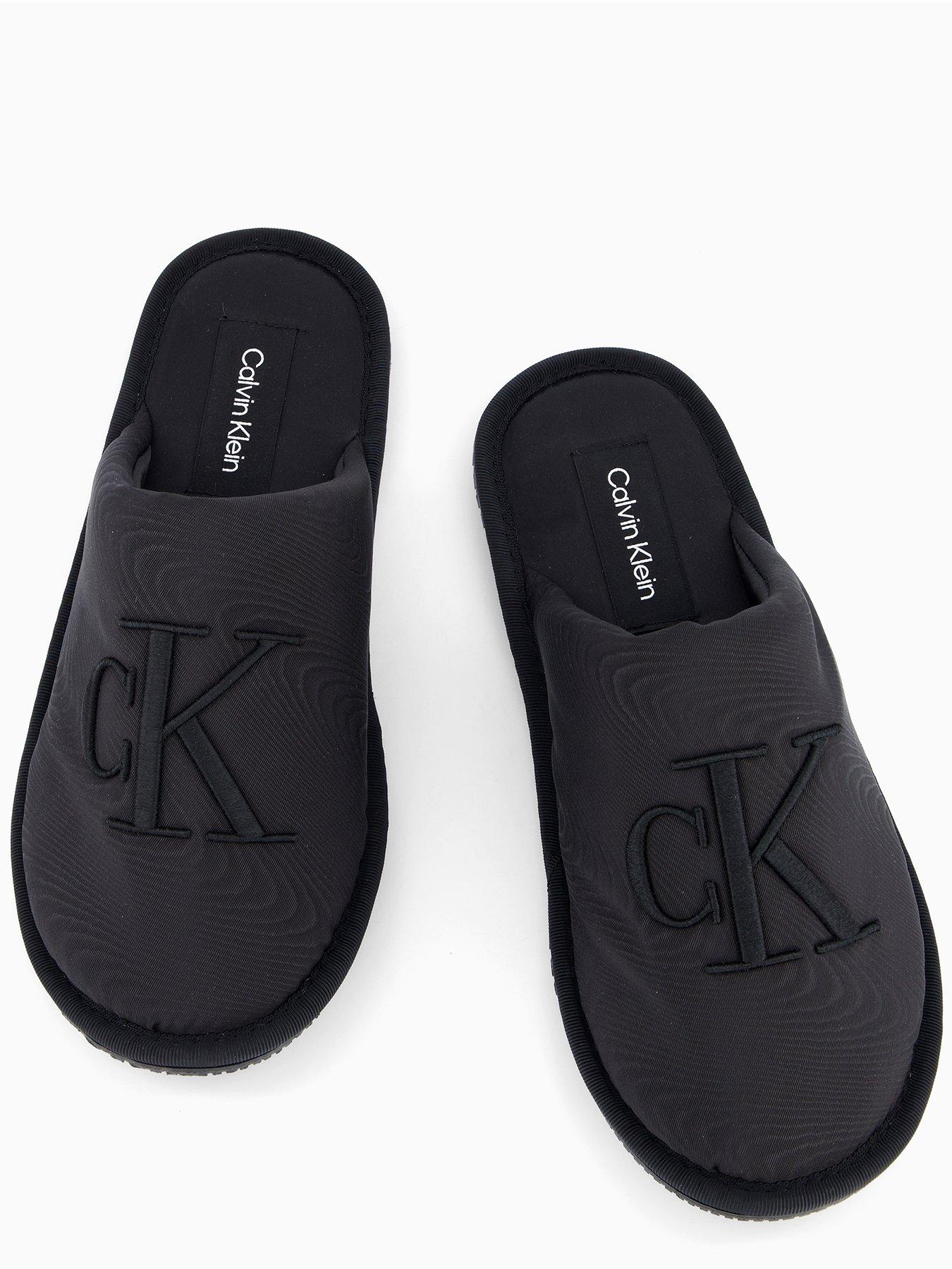 calvin-klein-satin-slippers-blackoutfit