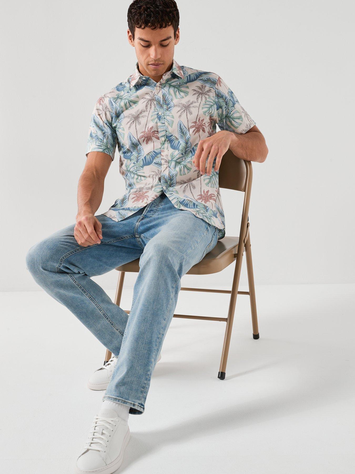 Image 4 of 6 of Jack & Jones Honolulu Aop Printed Short Sleeve Shirt - Multi
