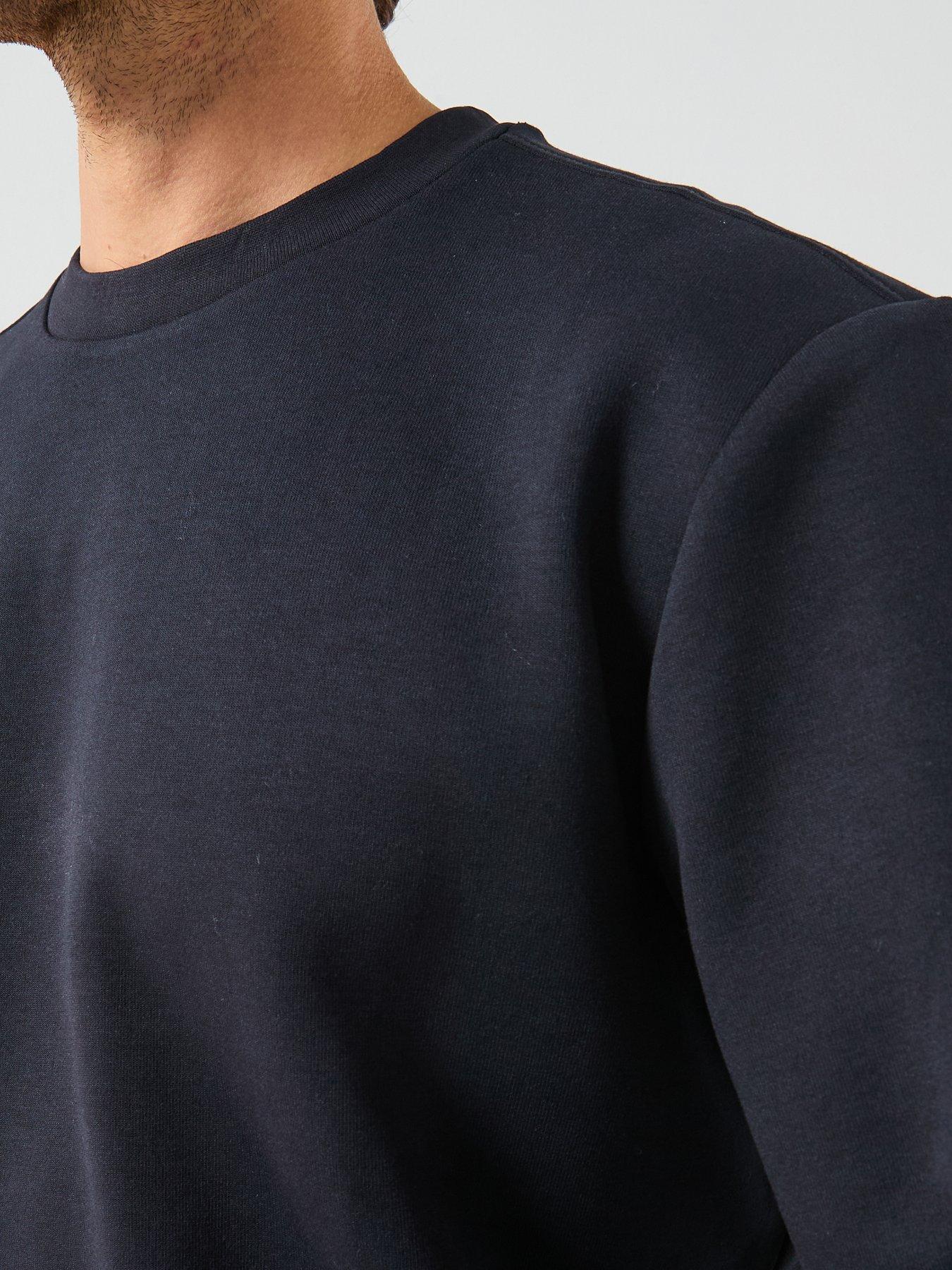 mango-nola-crew-sweatshirt-navyoutfit