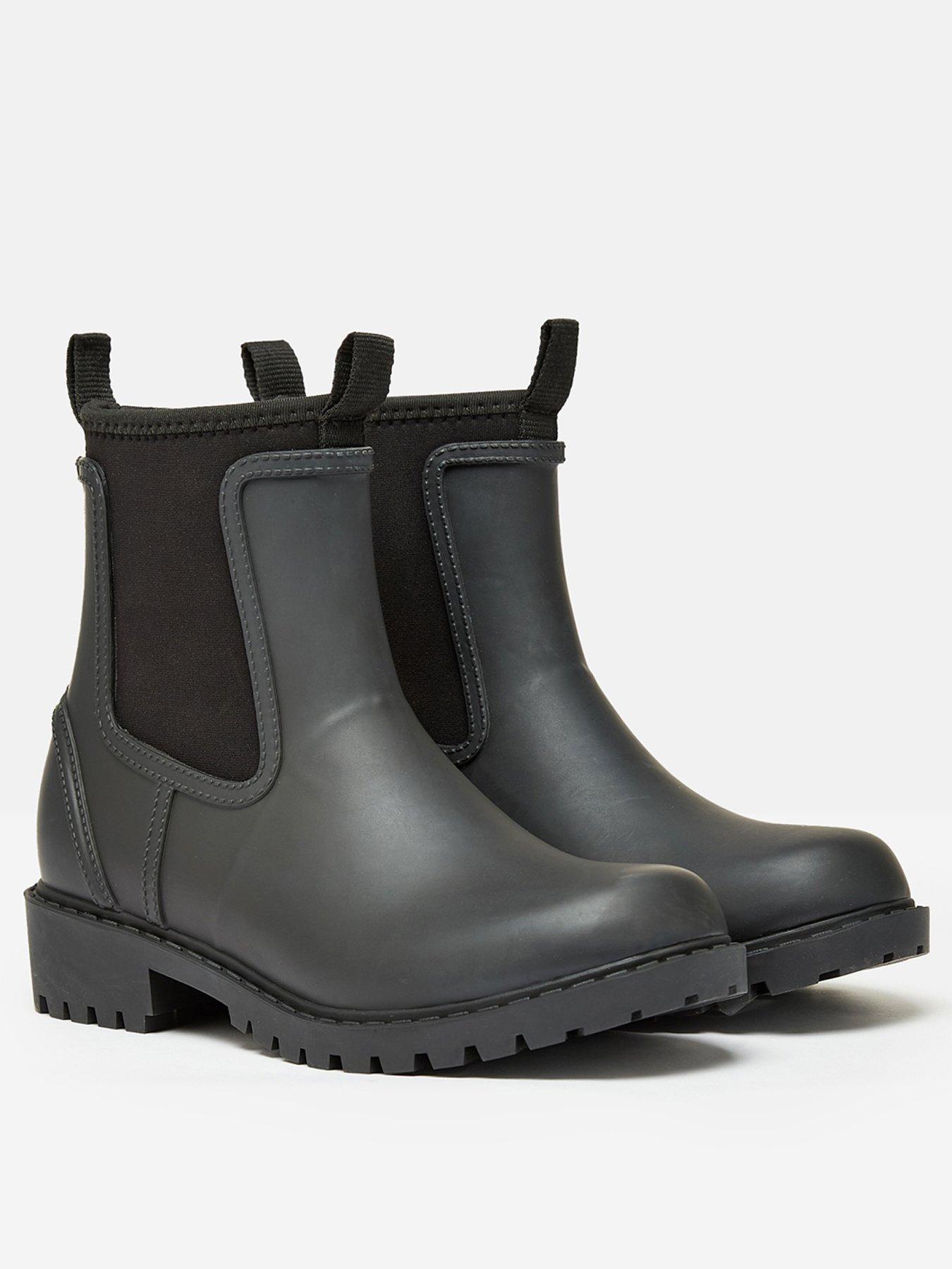 Image 2 of 5 of Joules Short Neoprene-Lined Ankle Wellies - Black