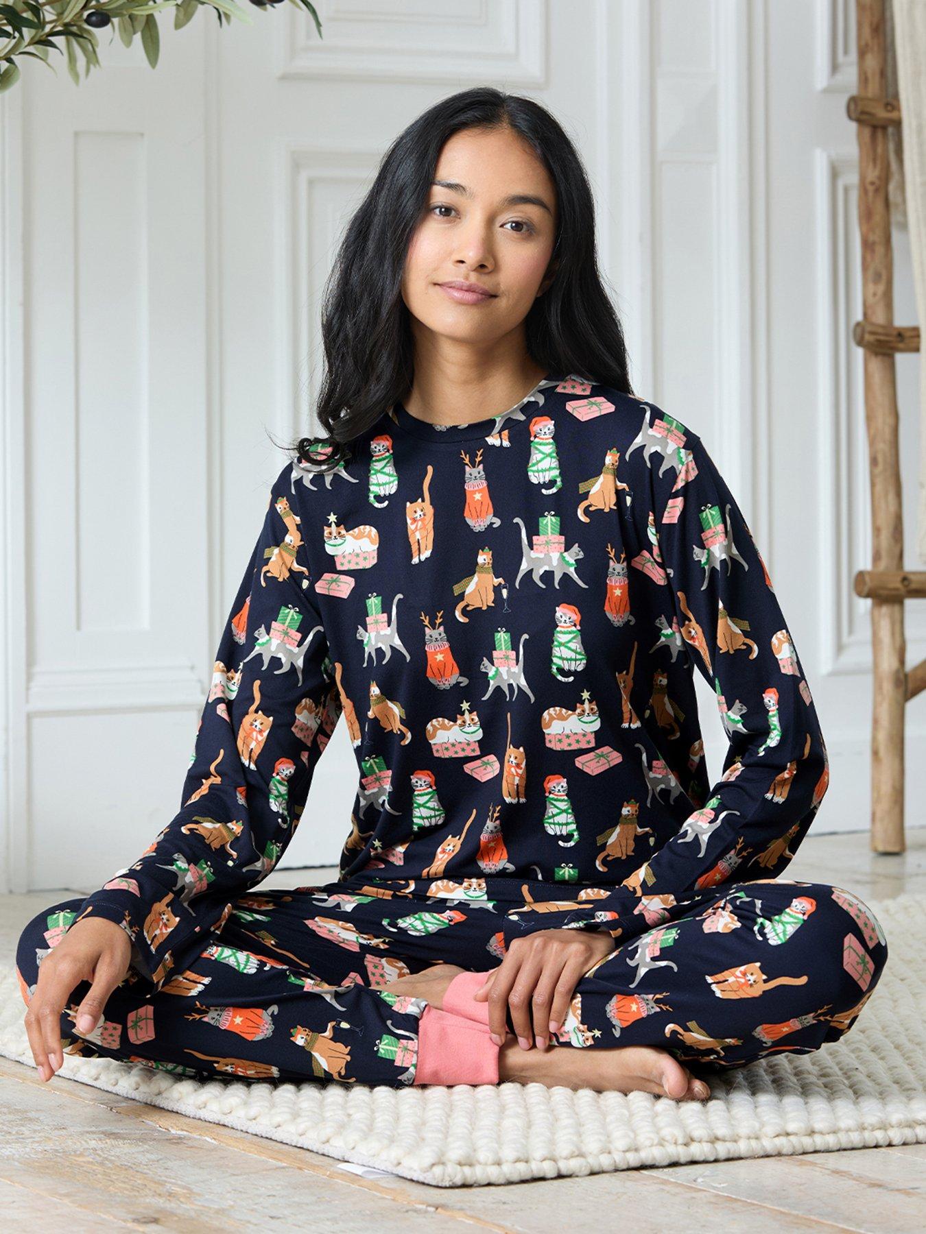 chelsea-peers-christmas-classic-printed-long-sleeve-pyjama-set-dark-bluedetail