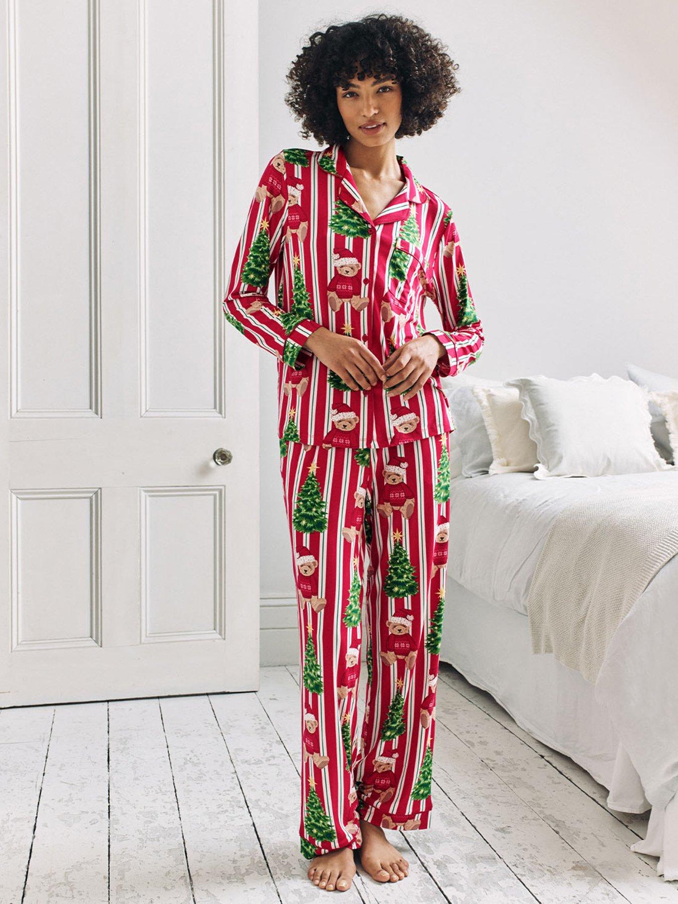 CHELSEA PEERS Christmas Long Button Up Pyjama Set - Red Print