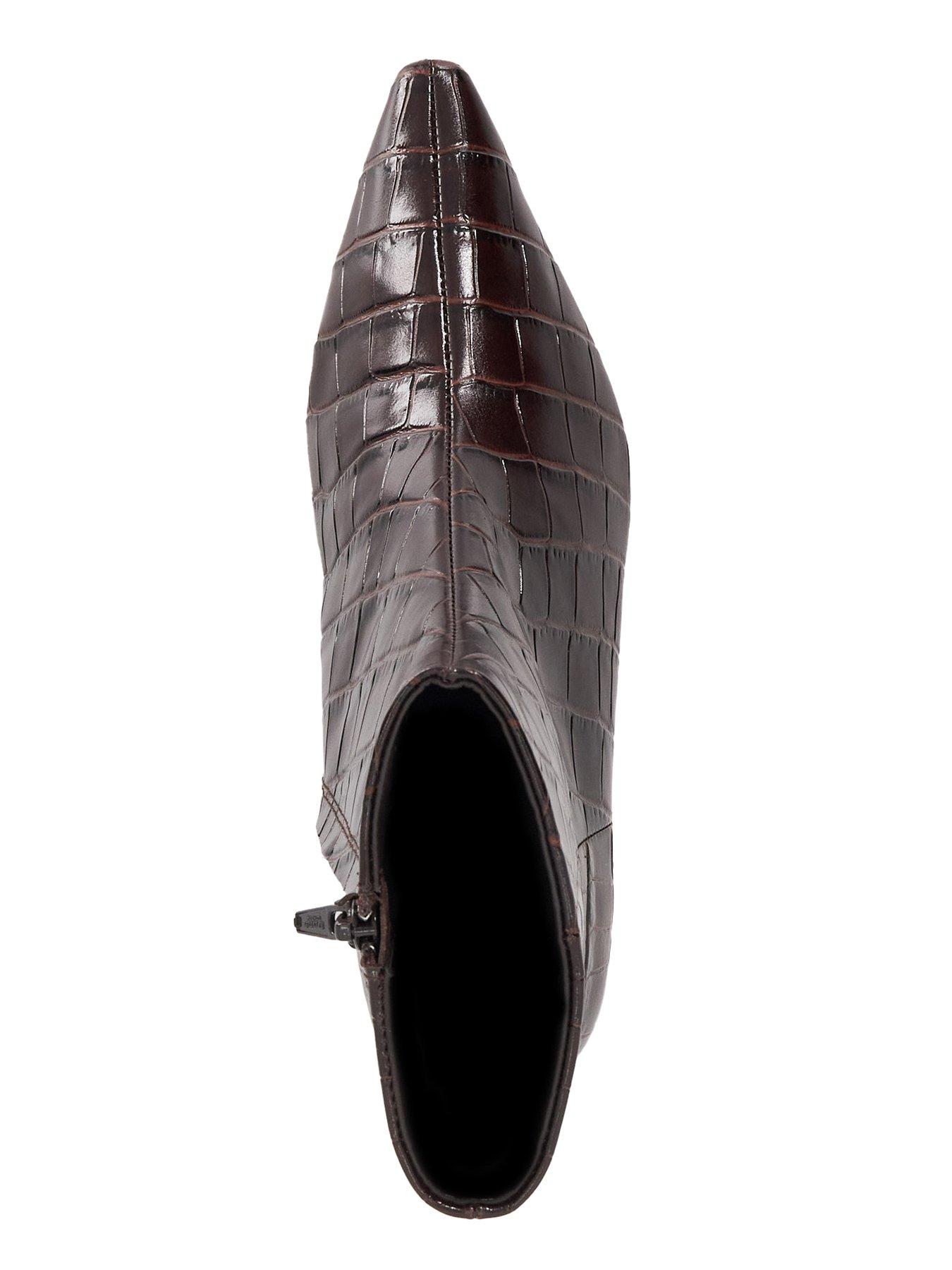 dune-london-odore-leather-croc-kitten-heel-ankle-boot-browndetail