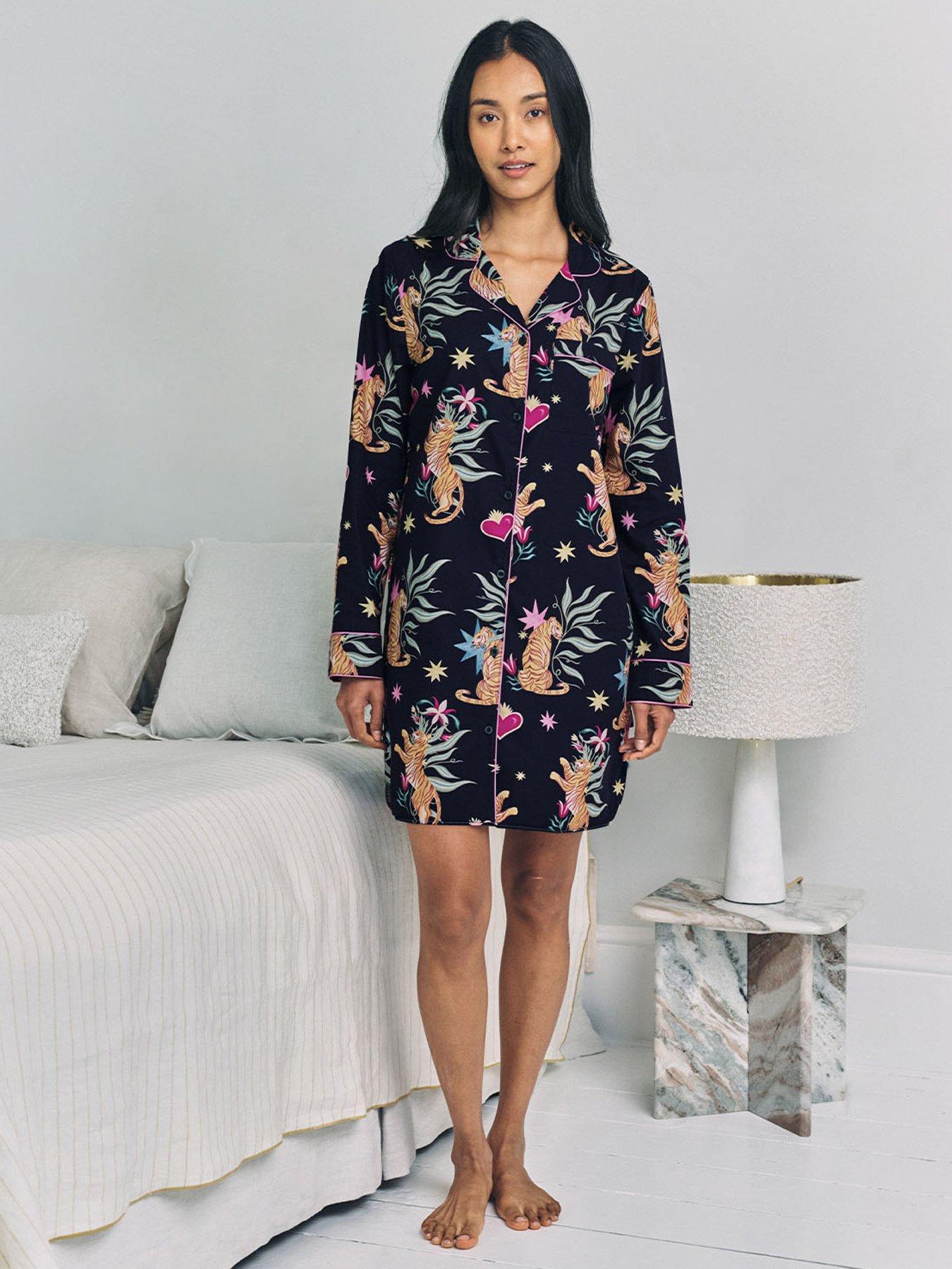Image 1 of 6 of CHELSEA PEERS Classic Night Shirt With Double Piping, Woven Cotton - Dark Blue
