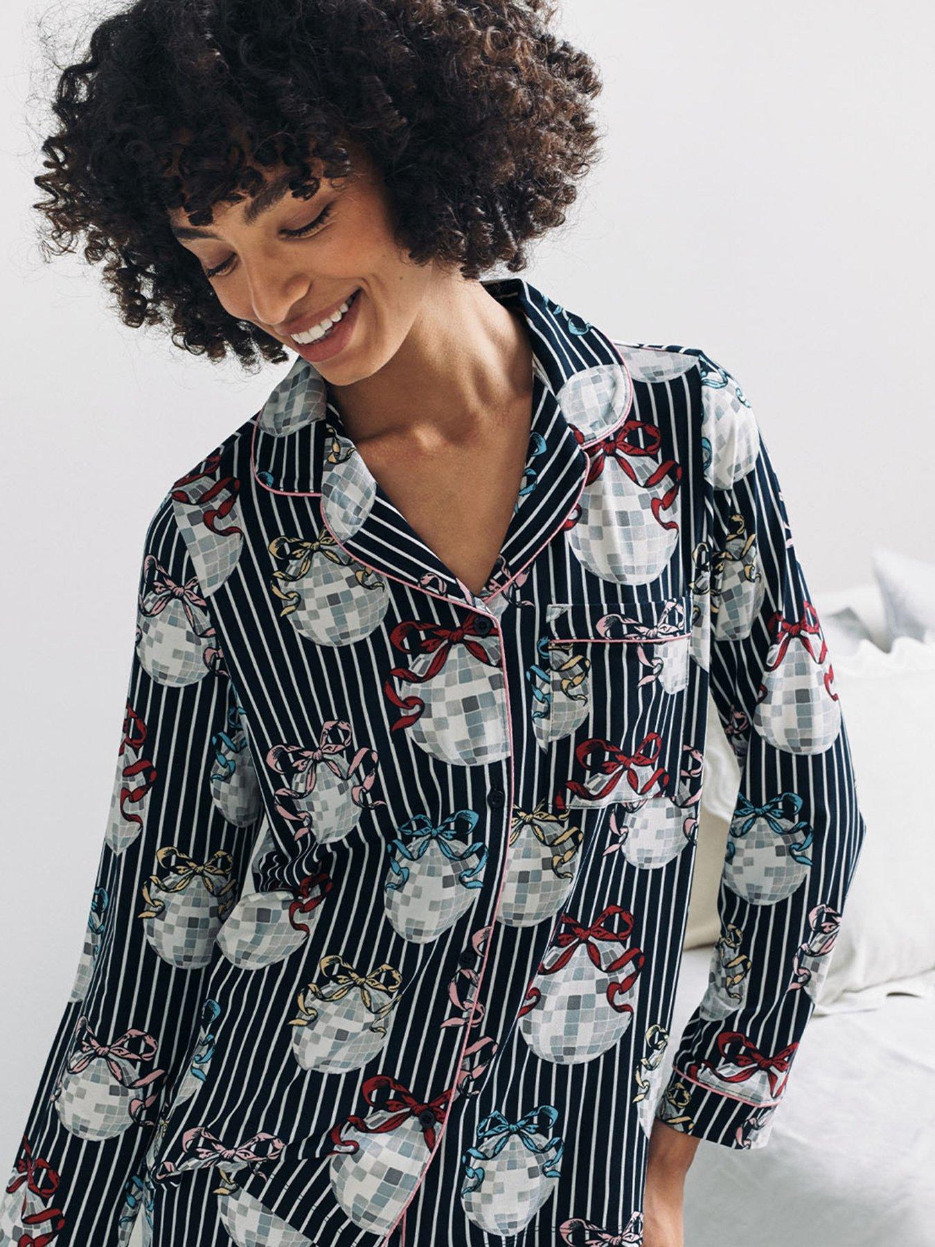 chelsea-peers-christmas-long-button-up-set-navystillFront