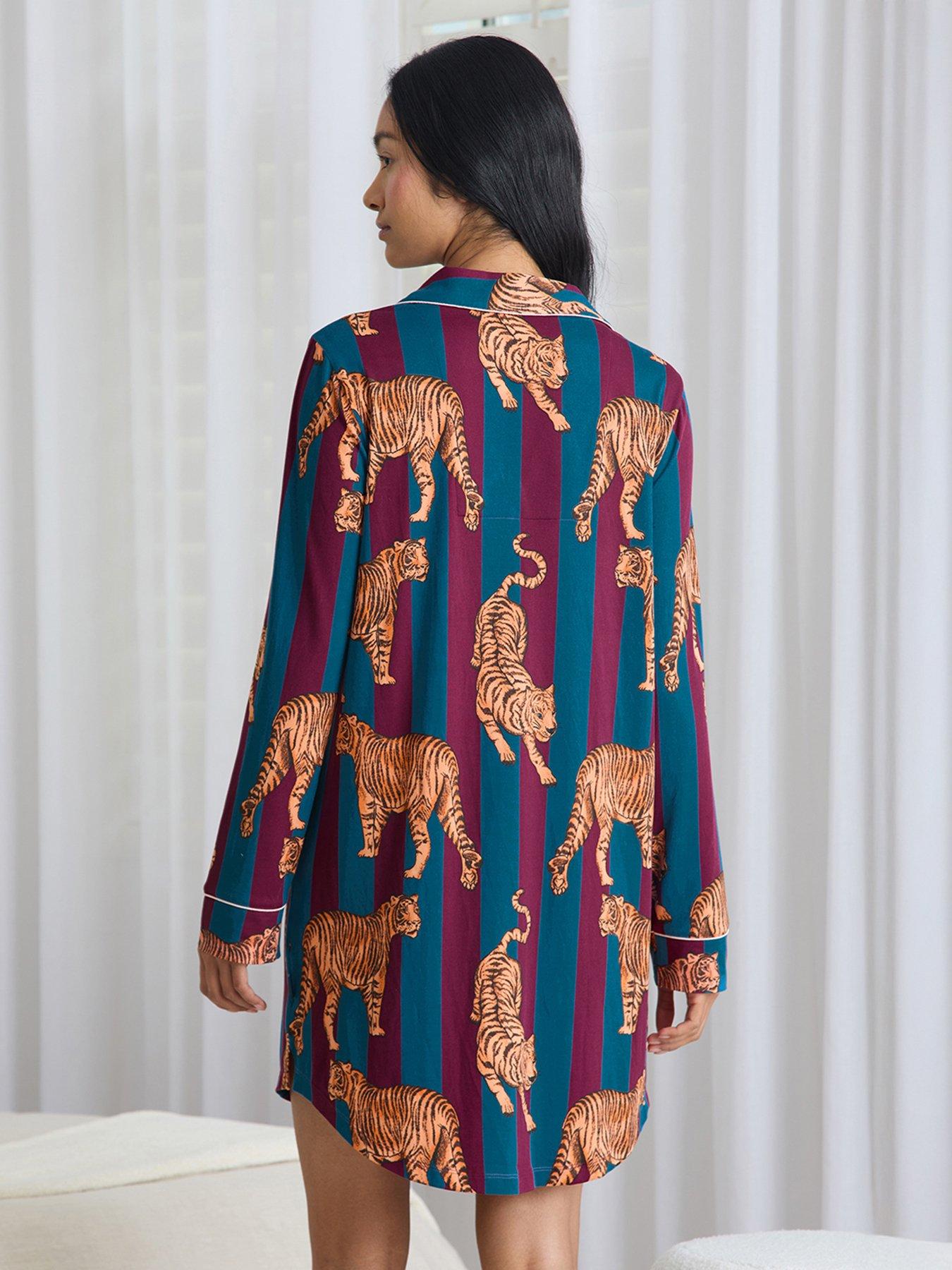 chelsea-peers-classic-night-shirt-in-polyester-reddetail