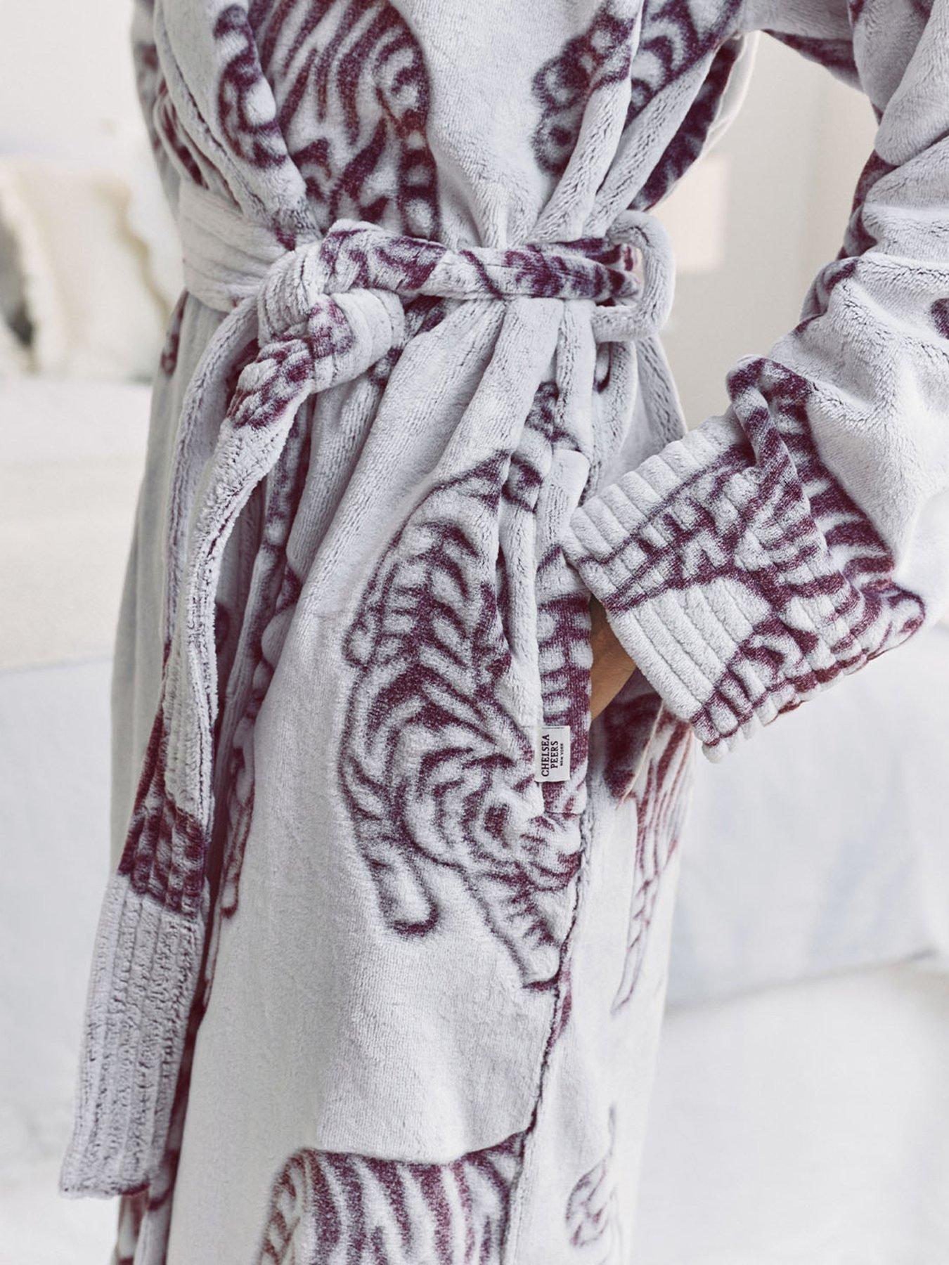 Image 3 of 5 of CHELSEA PEERS Classic Dressing Gown In Burnout - Purple