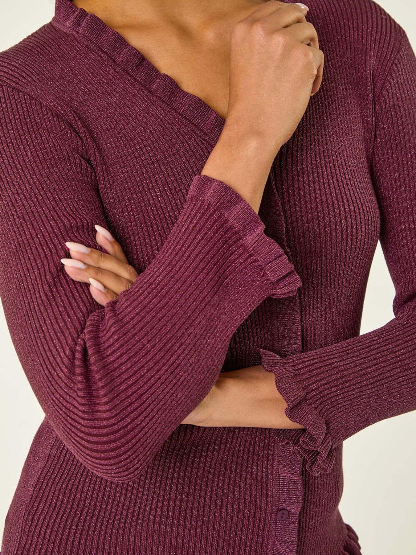 roman-v-neck-ruffle-knit-burgundydetail
