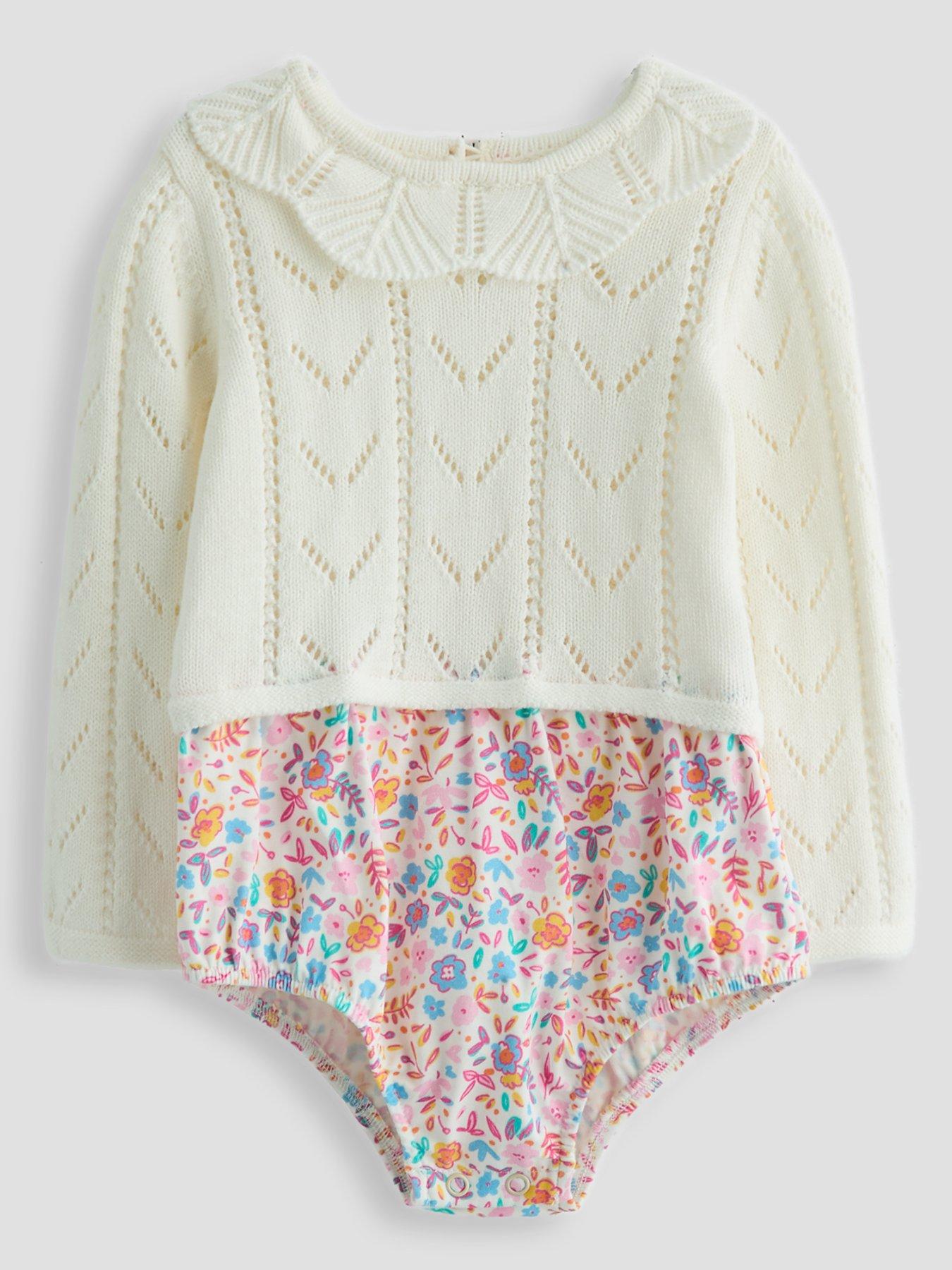 the-very-collection-floral-knit-romper-whitefront