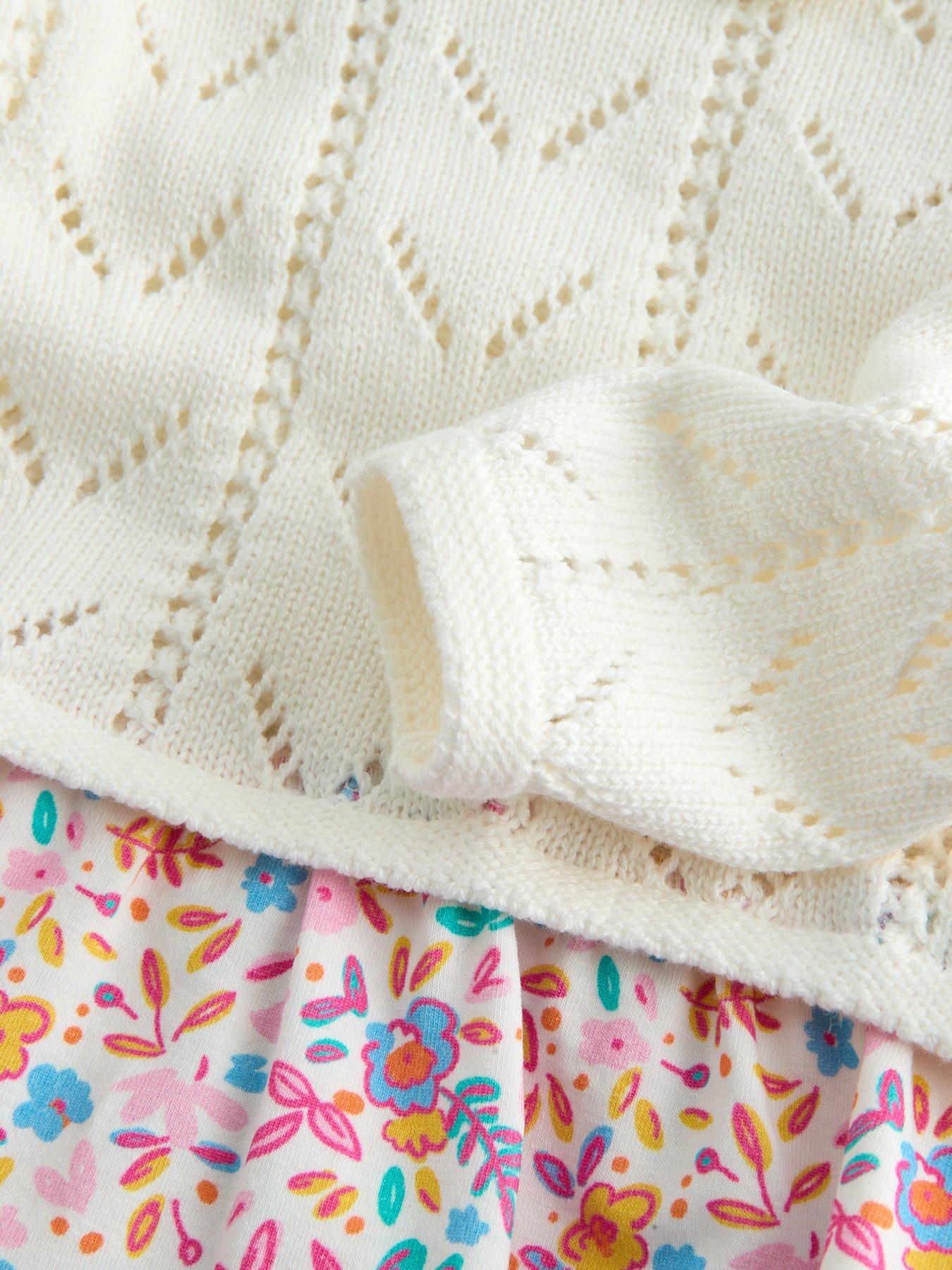 the-very-collection-floral-knit-romper-whiteoutfit