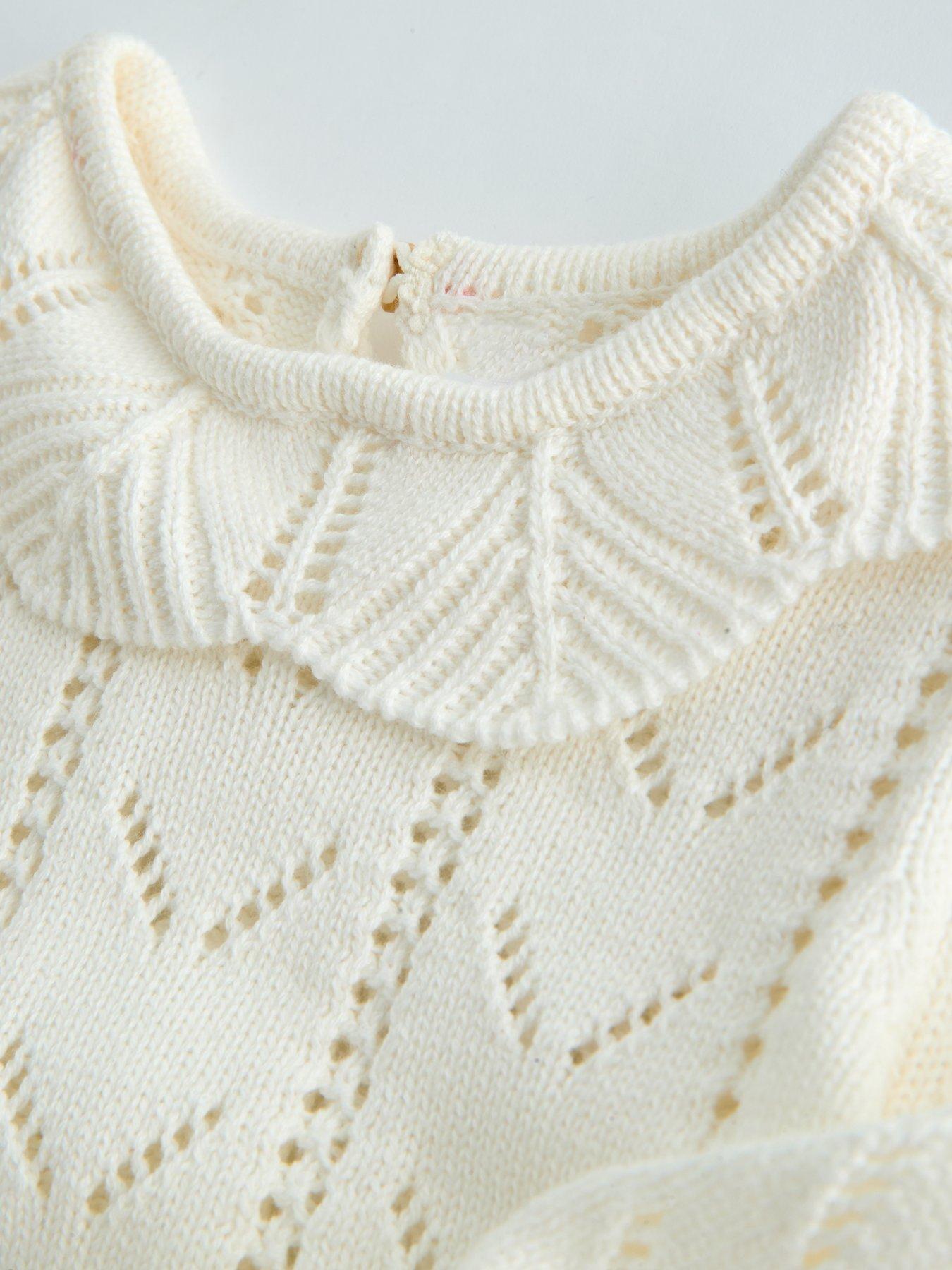 the-very-collection-floral-knit-romper-whitedetail