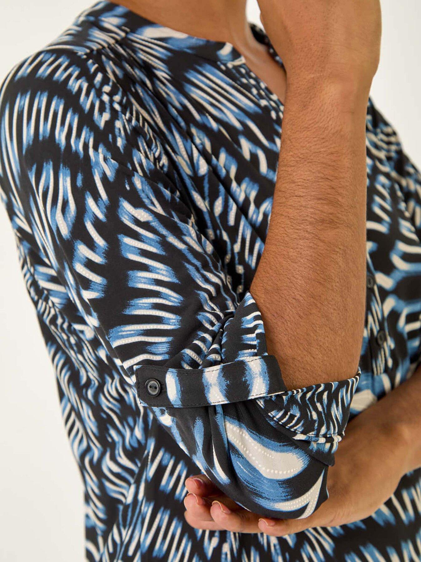 roman-abstract-puff-print-stretch-top-bluedetail