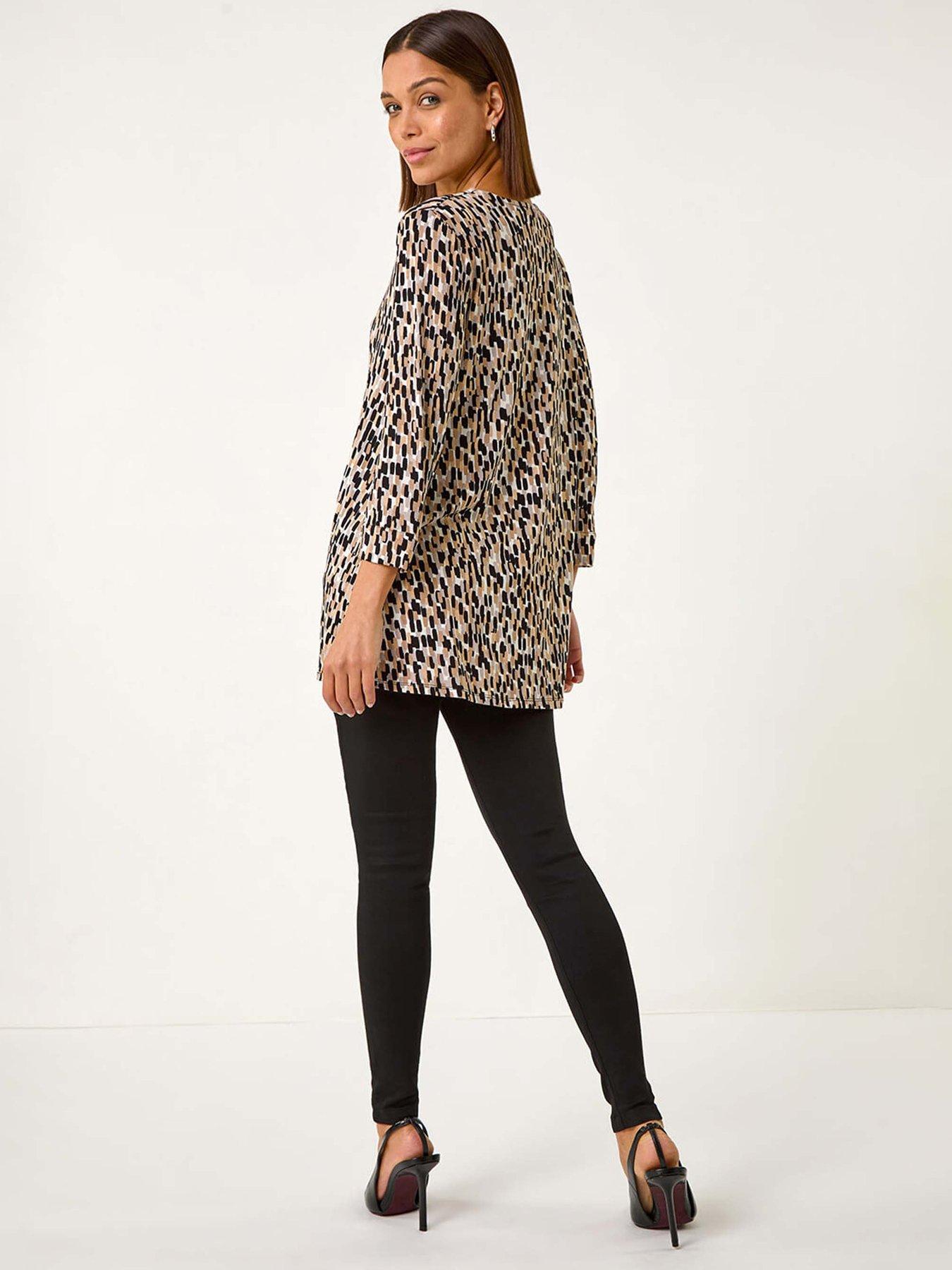 roman-pleated-front-textured-crepe-top-stonestillFront