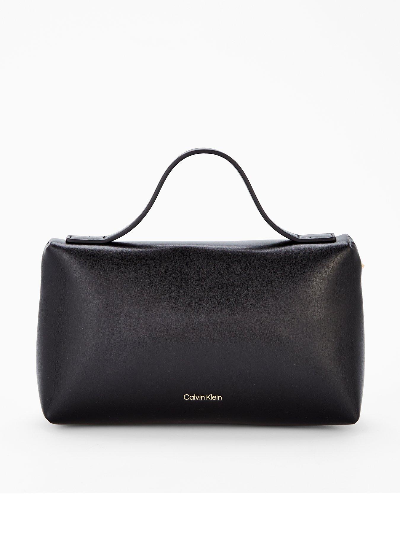 Image 1 of 3 of Calvin Klein Beauty Case Giftset - Aop - Black