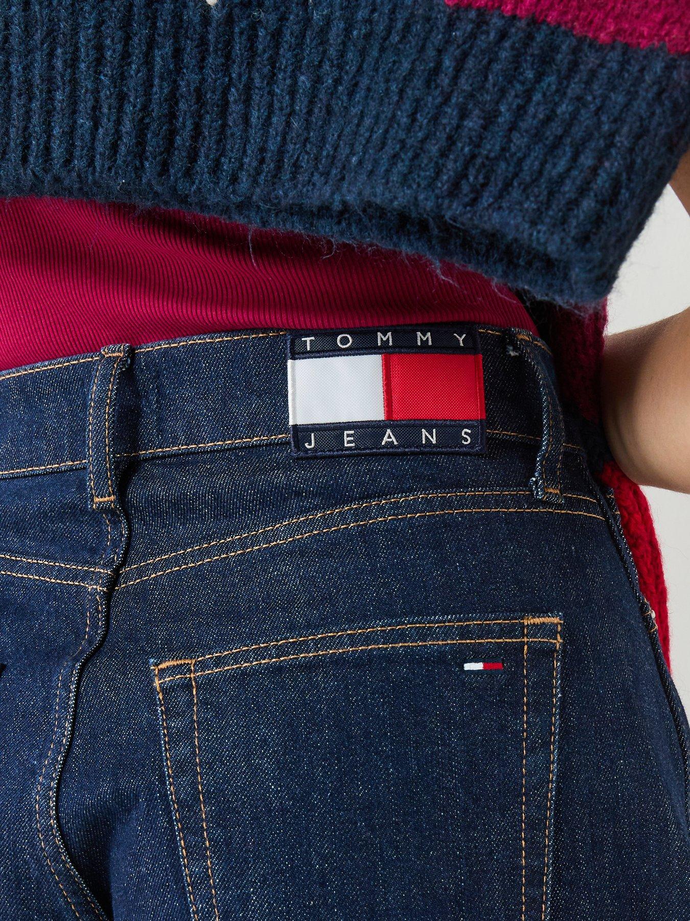 tommy-jeans-ella-mid-rise-barrel-jean-denim-darkoutfit