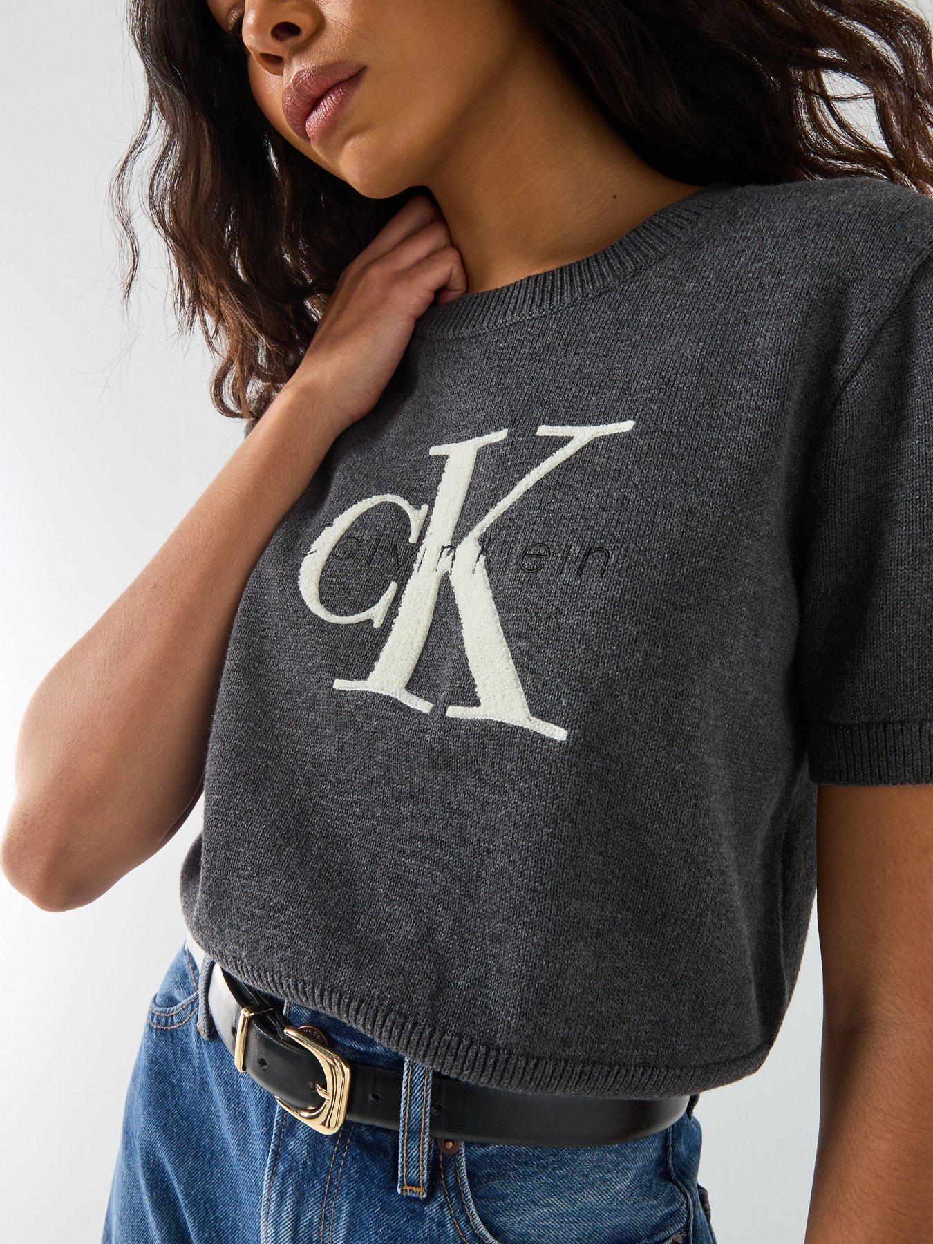calvin-klein-jeans-chunky-cotton-graphic-vest-greyoutfit