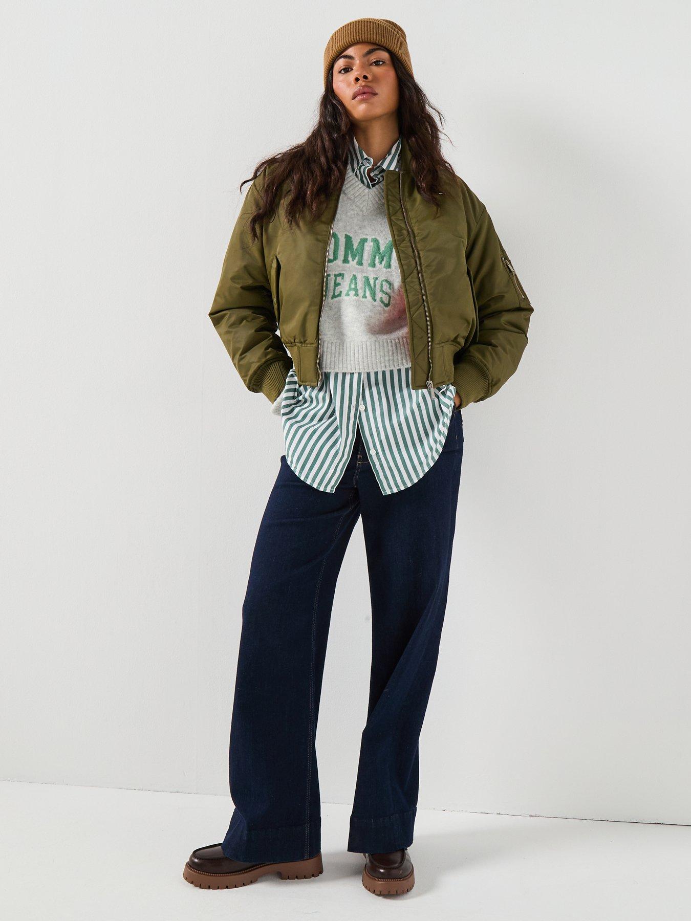 tommy-jeans-essential-bomber-jacket-tundra-olive-greendetail
