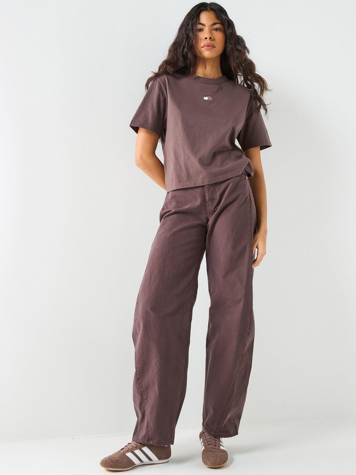 tommy-jeans-ella-mid-rise-barrel-trouser-jeans-walnutback