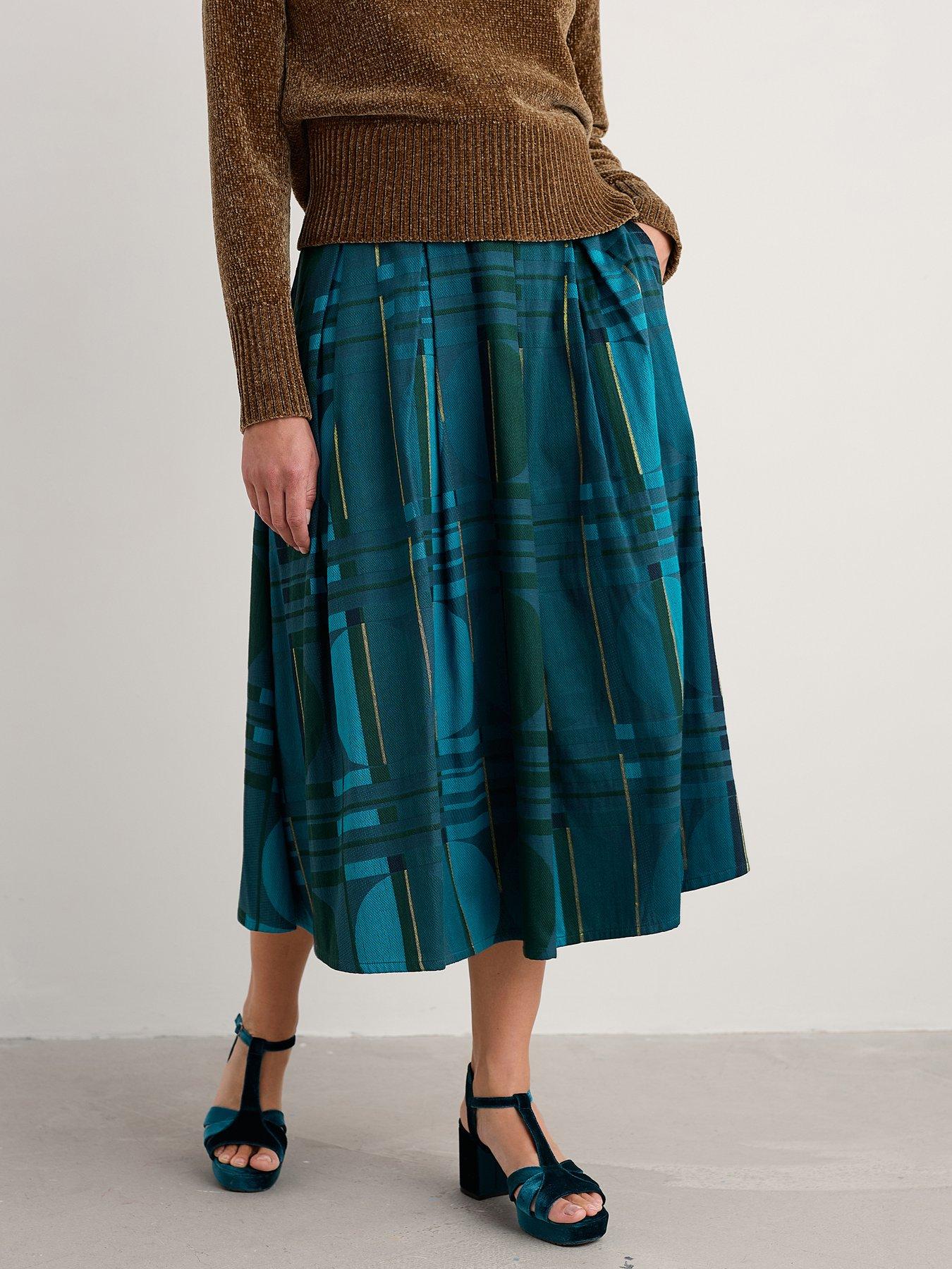 seasalt-cornwall-interweaving-skirt-picrous-jacquard-bluefront