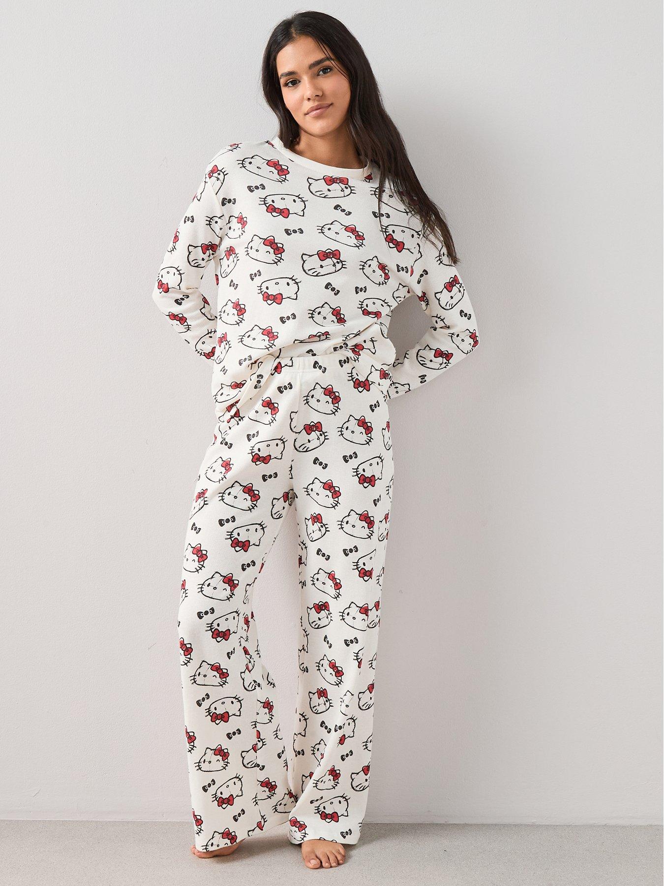 The Very Collection Hello Kitty Waffle Long Sleeve Pyjama Set