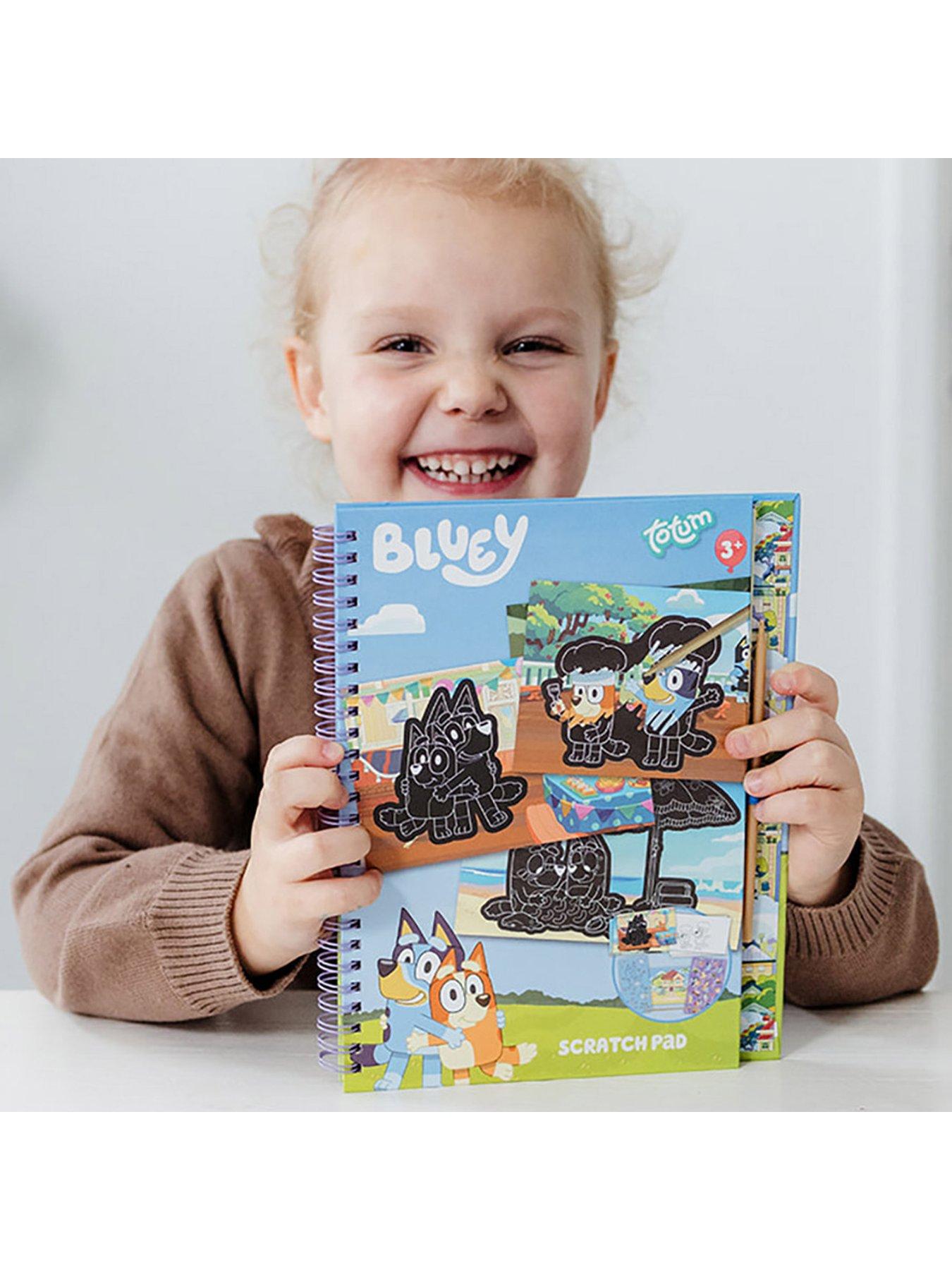 bluey-scratchbook-with-10-scratch-cards-amp-tooloutfit