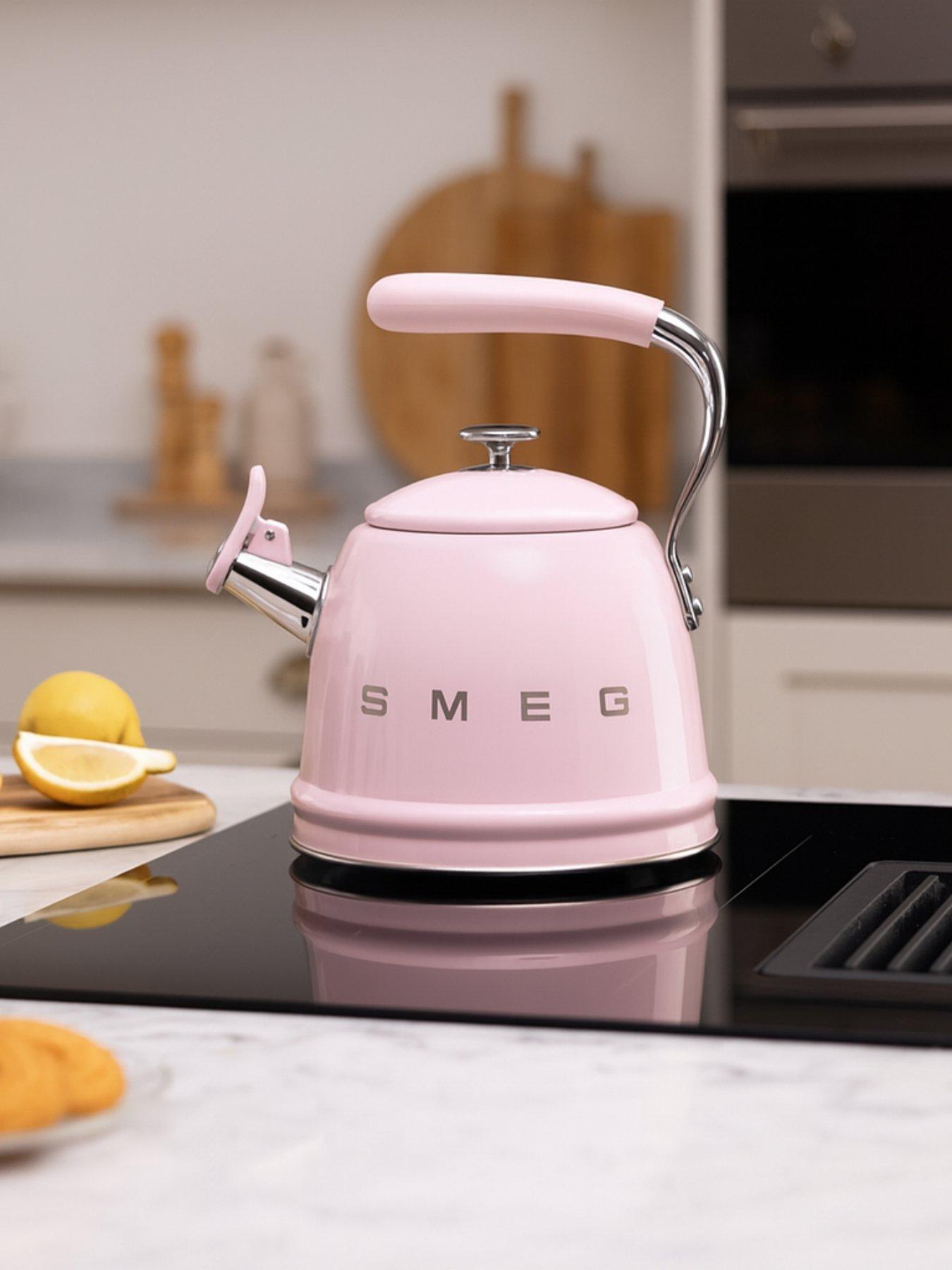 Smeg Smeg Whistling Kettle