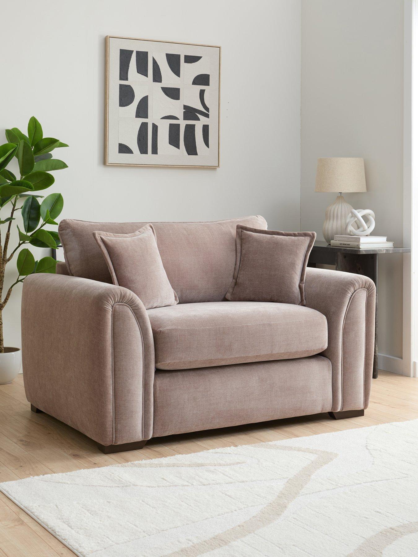 Image 1 of 7 of The Very Collection Carmen Snuggle Chair
