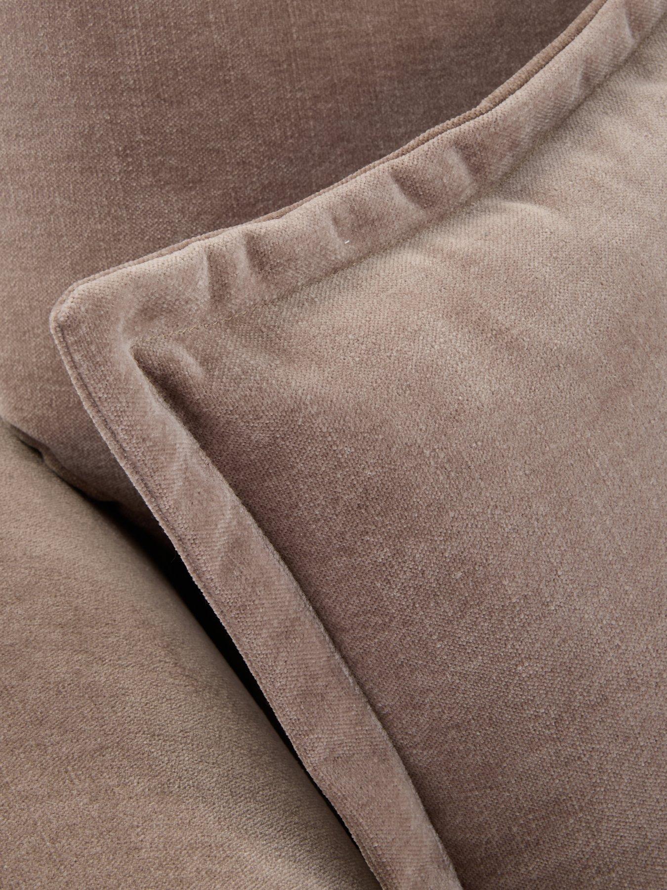 Image 6 of 7 of The Very Collection Carmen Snuggle Chair