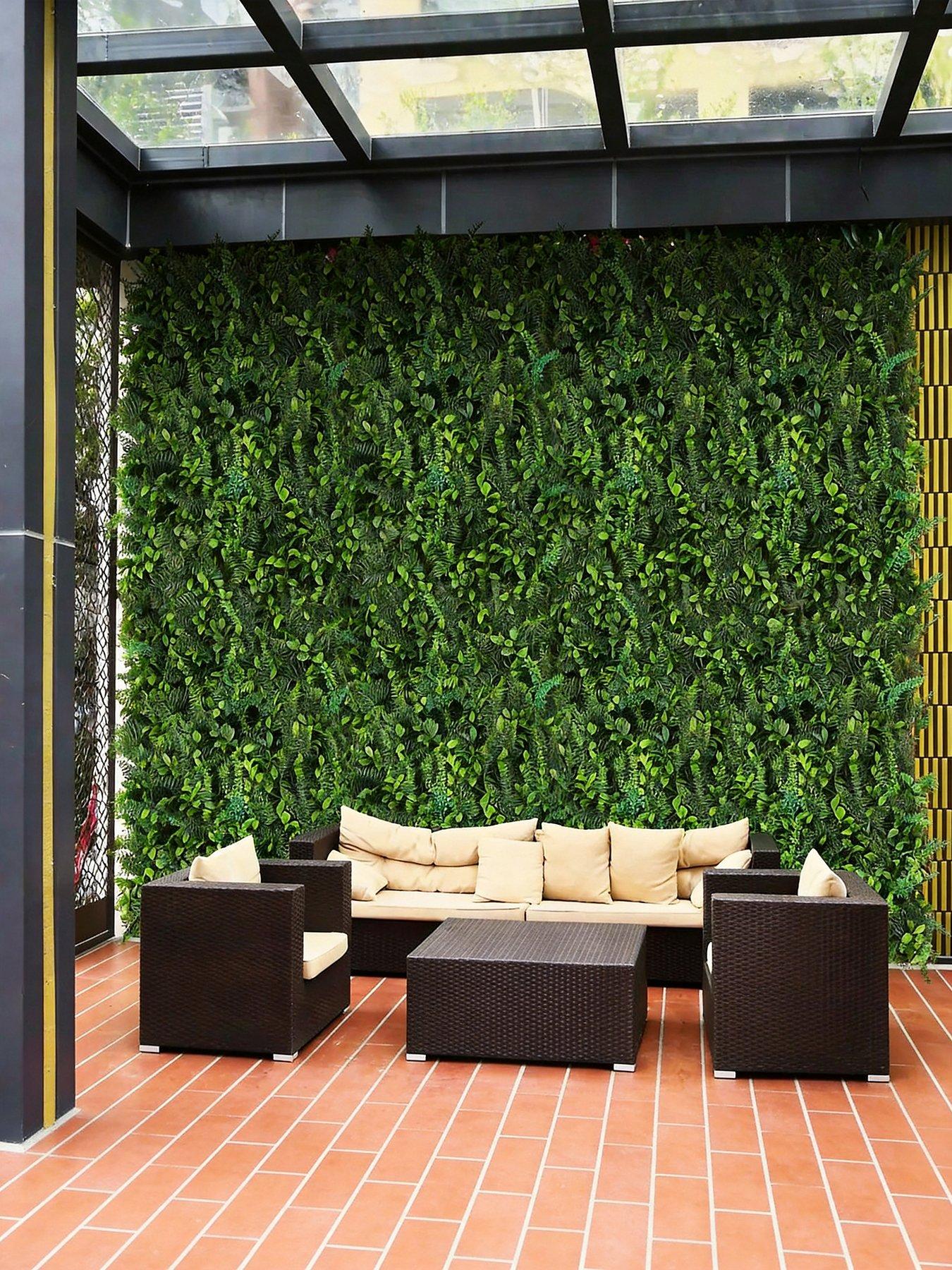 Living And Home Artificial Hedge Wall Panel W 60Cm X D 40Cm in One Colour