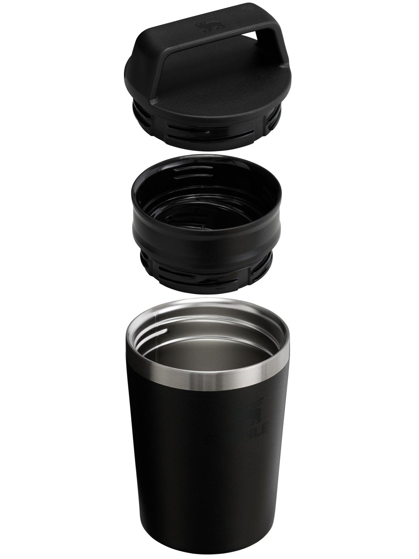 stanley-cafe-to-go-travel-mug-023loutfit