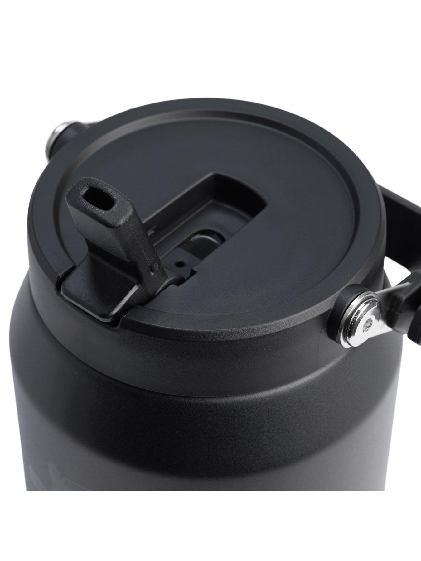 Image 3 of 3 of Stanley 1913 Iceflow Flip Straw 2.0 Jug 1.9l