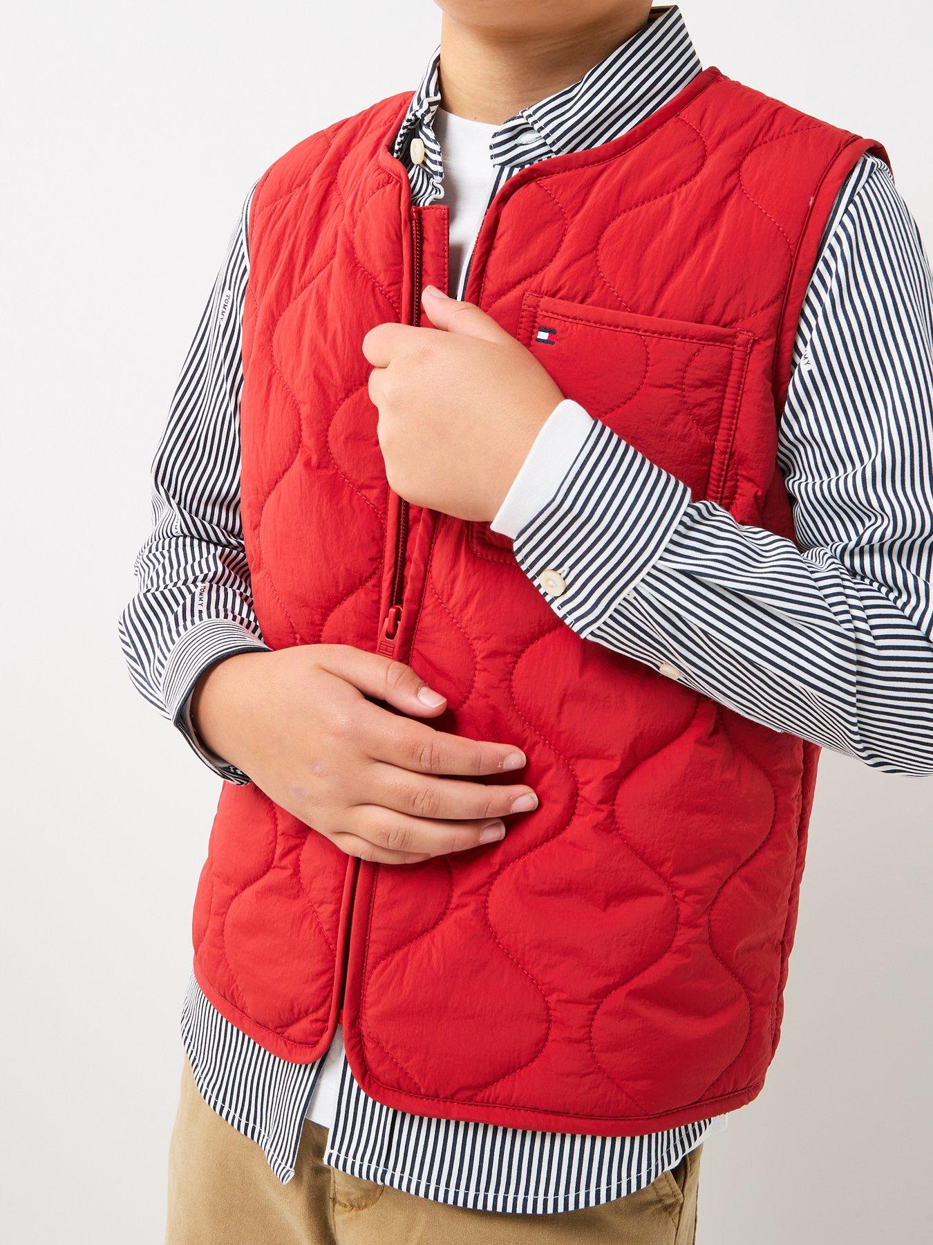 tommy-hilfiger-boys-quilted-lightweight-gilet-redoutfit