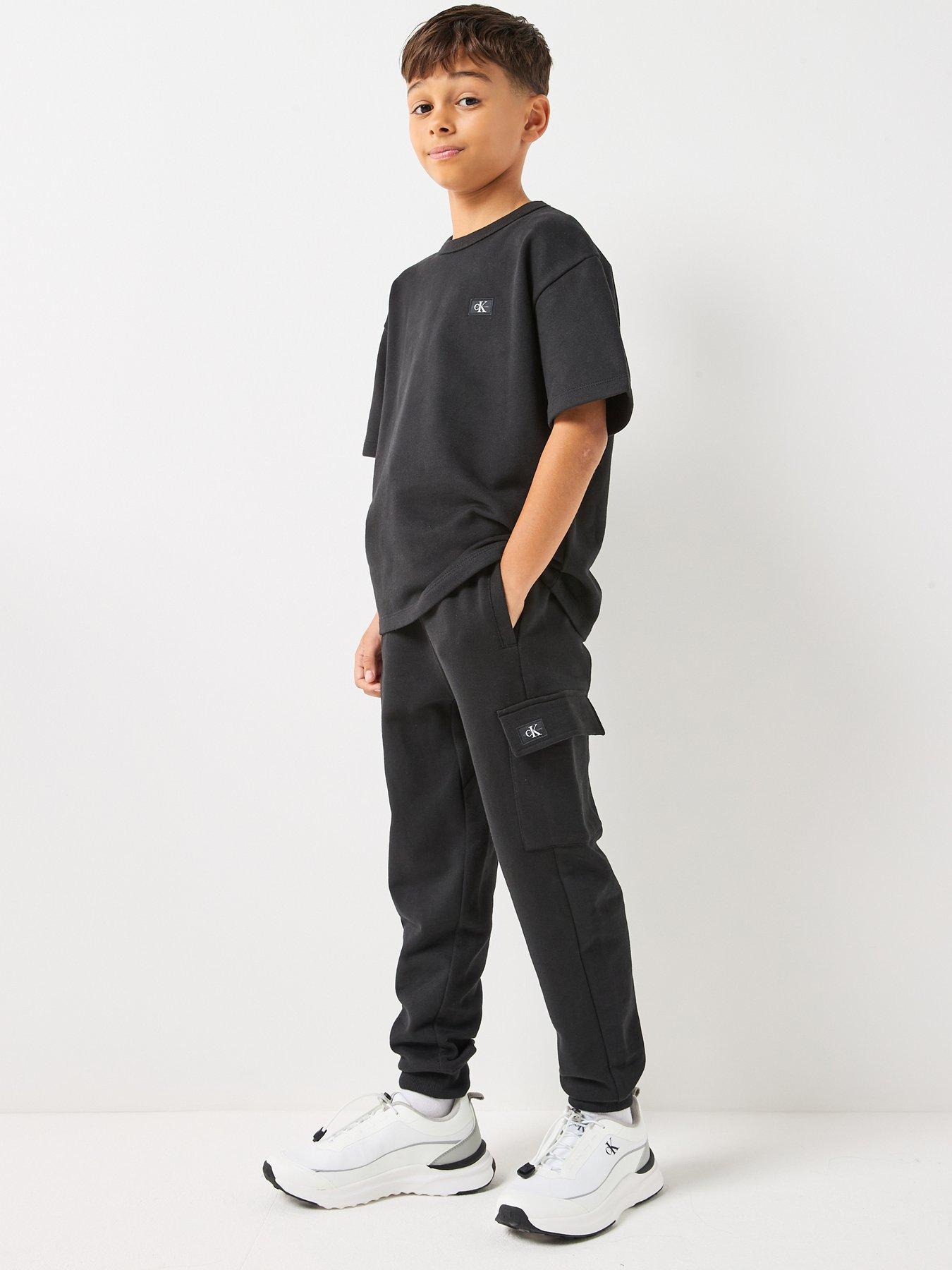 calvin-klein-jeans-boys-short-sleeve-t-shirt-and-jogger-set-black