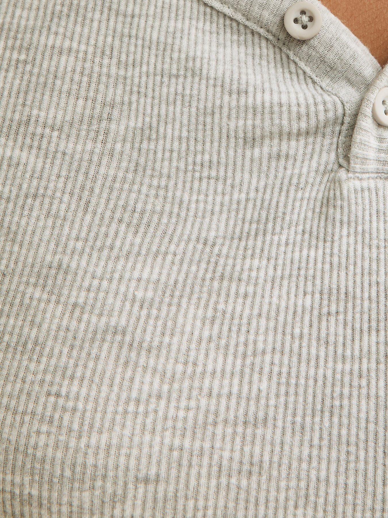 Image 6 of 6 of New Look 915 Girls Henley Top And Checked Bottoms Pyjamas Set - Light Grey