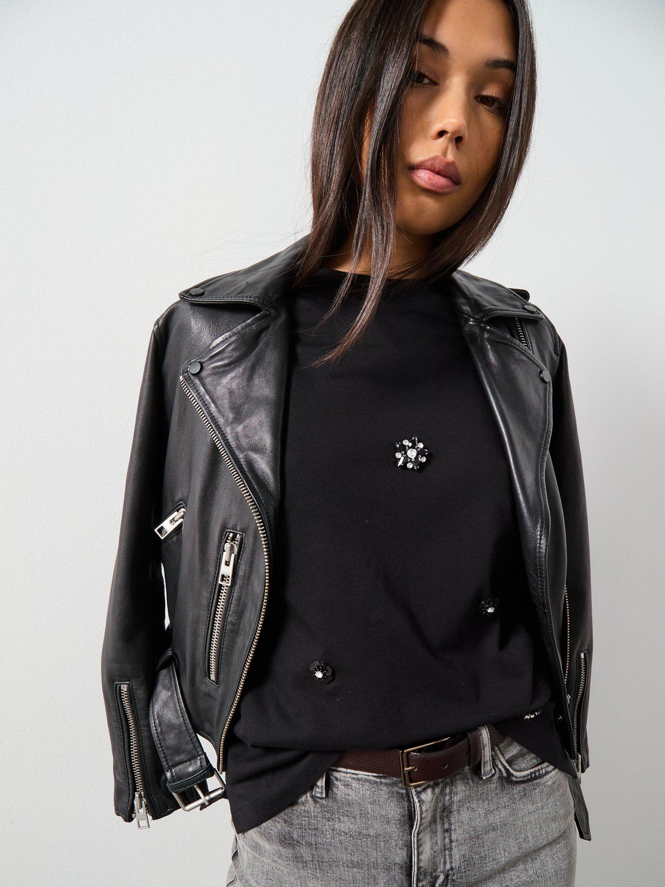 allsaints-amelie-embellished-t-shirt-blackoutfit