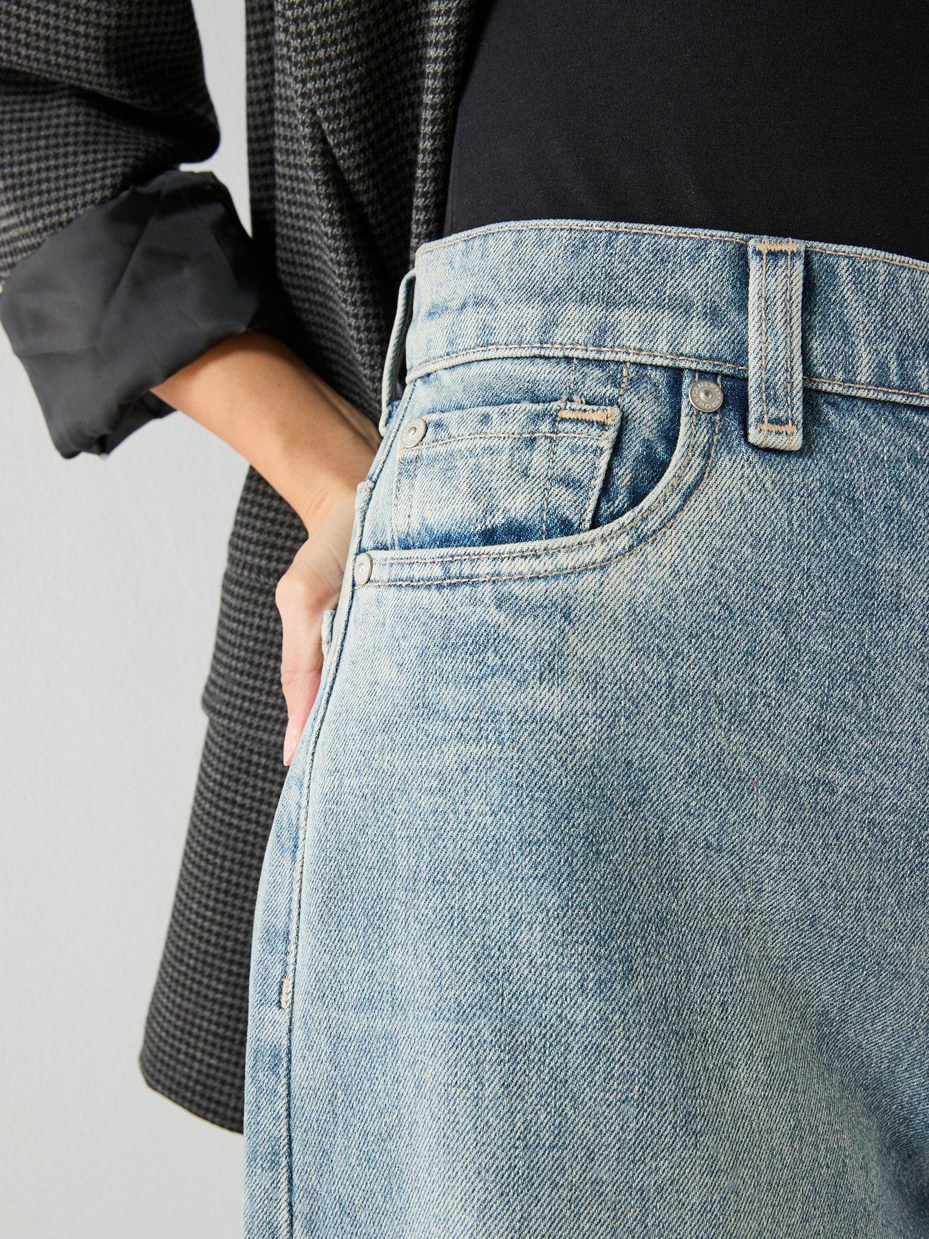 Image 6 of 6 of 7 FOR ALL MANKIND Coated Marie Wide Leg Jeans - Mid Wash