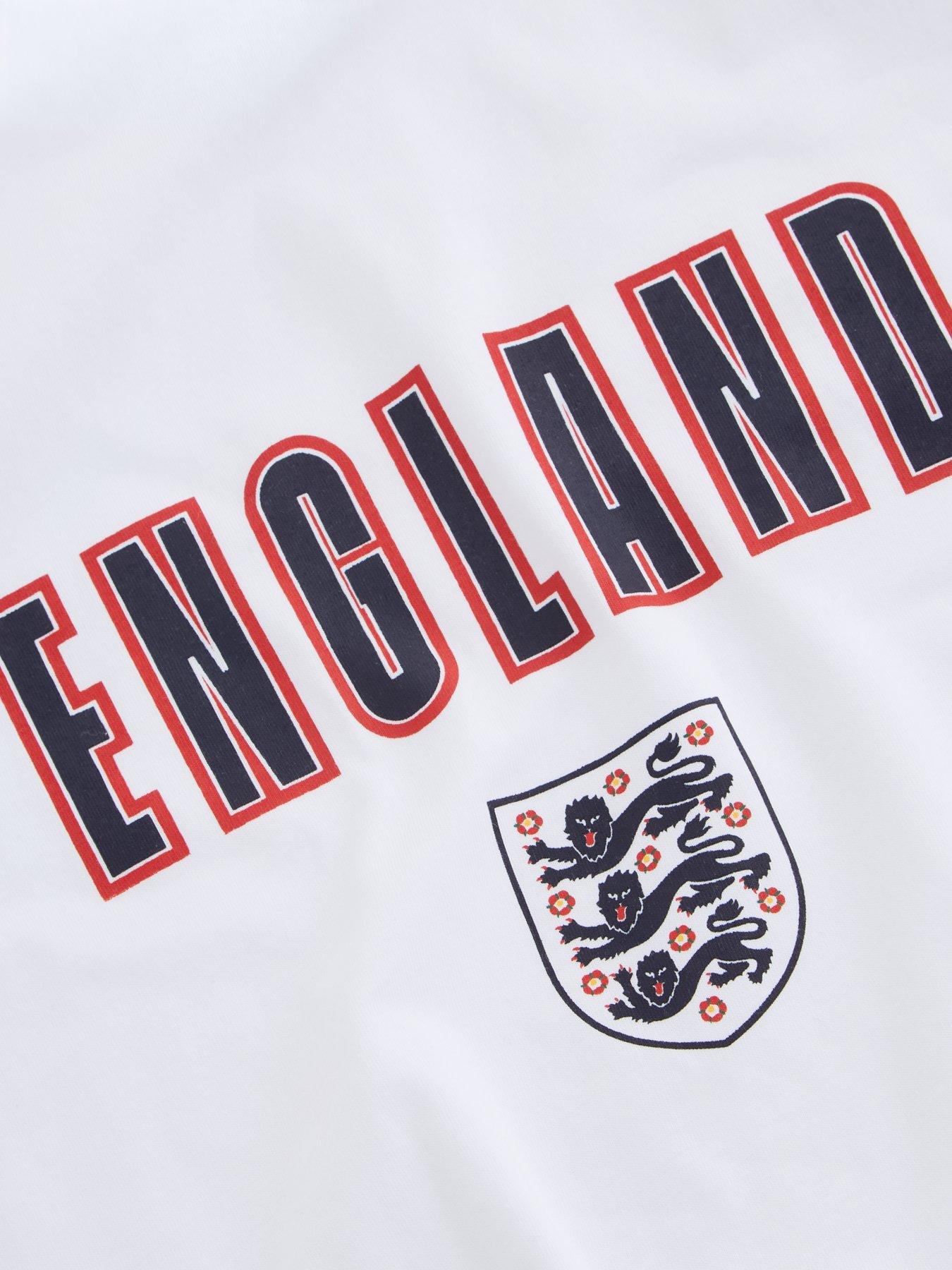 the-very-collection-england-v-neck-shortie-pyjamaoutfit