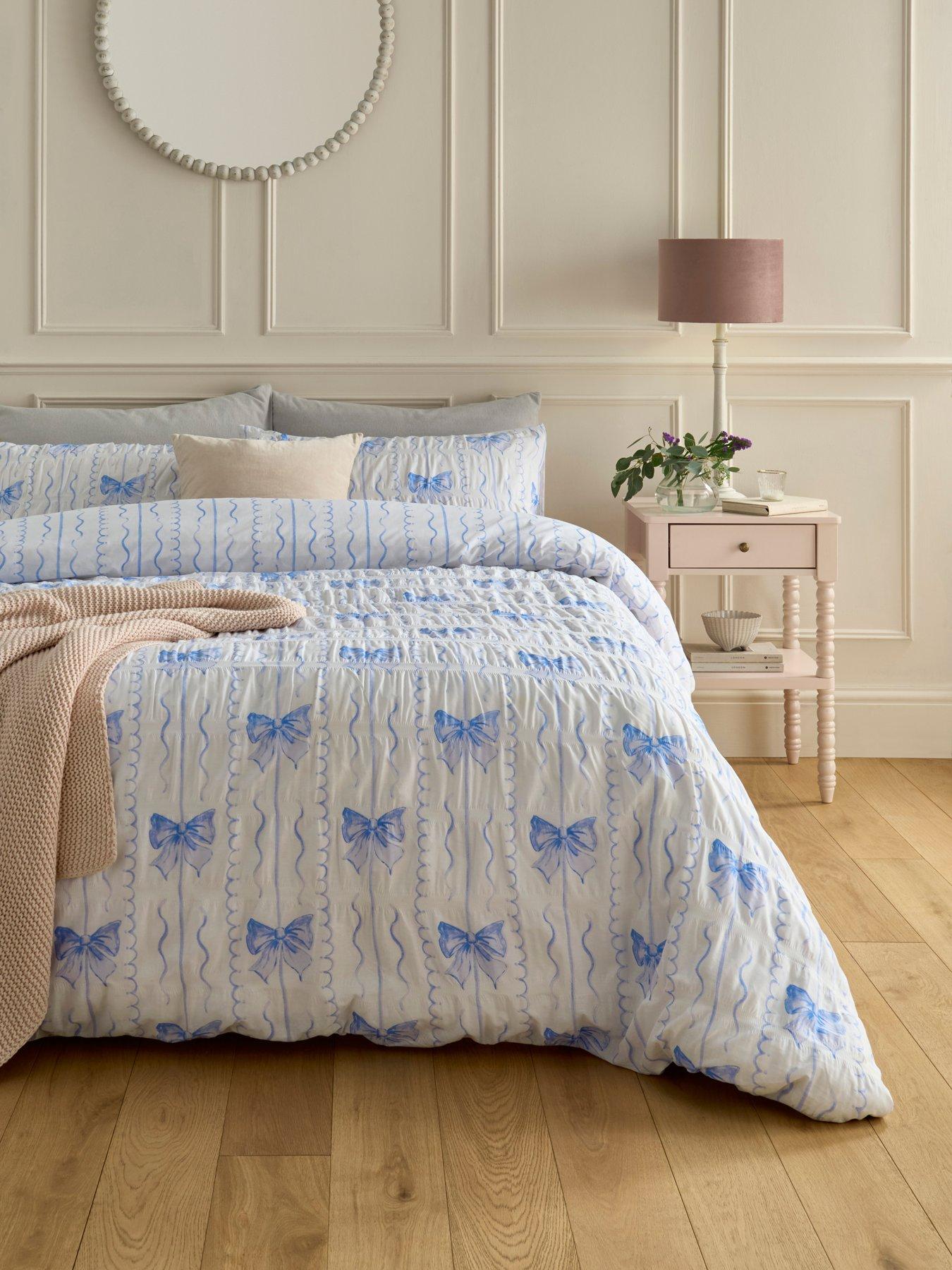 copenhagen-home-pretty-bows-duvet-cover-set-bluefront
