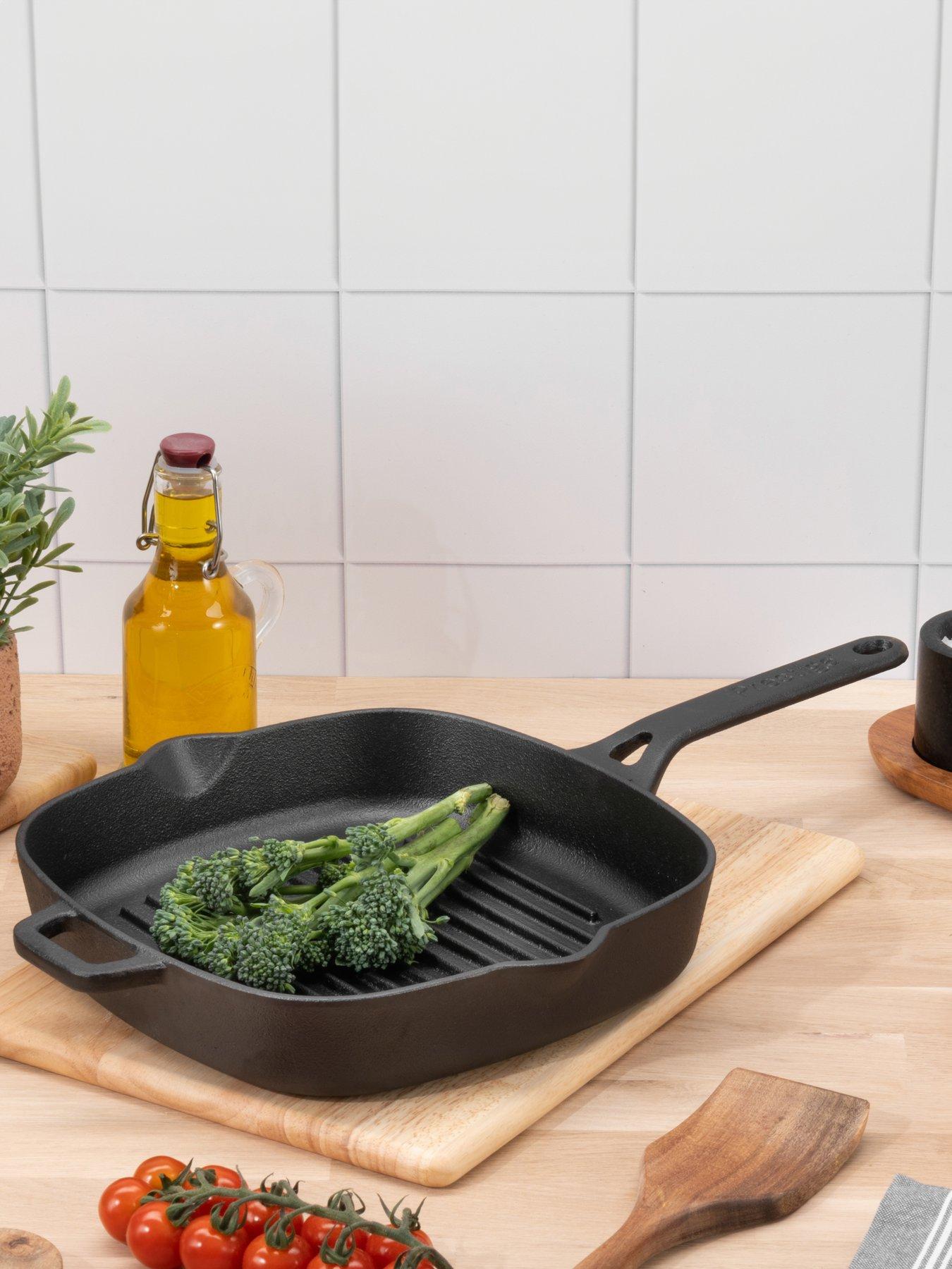 prestige-cast-iron-25cm-grill-pan