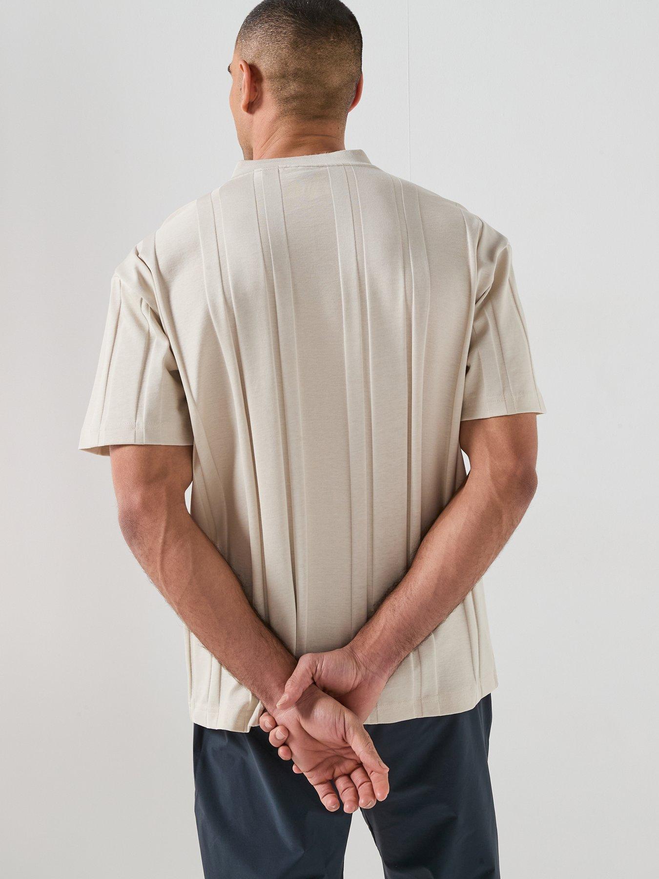 Image 2 of 6 of BOSS Boss Bb Dlux Grx Retro Port T-shirt - Beige