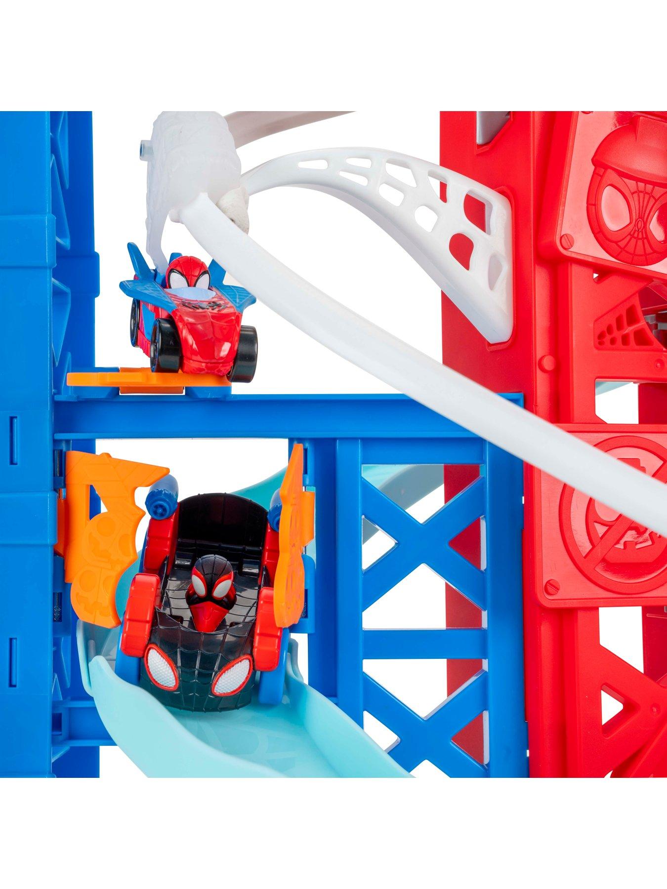 spidey-and-his-amazing-friends-marvel-spidey-and-his-amazing-friends-construction-zone-chaos-track-set-2-foot-high-dual-race-track-with-zip-line-play-zones-and-exclusive-vehiclesoutfit