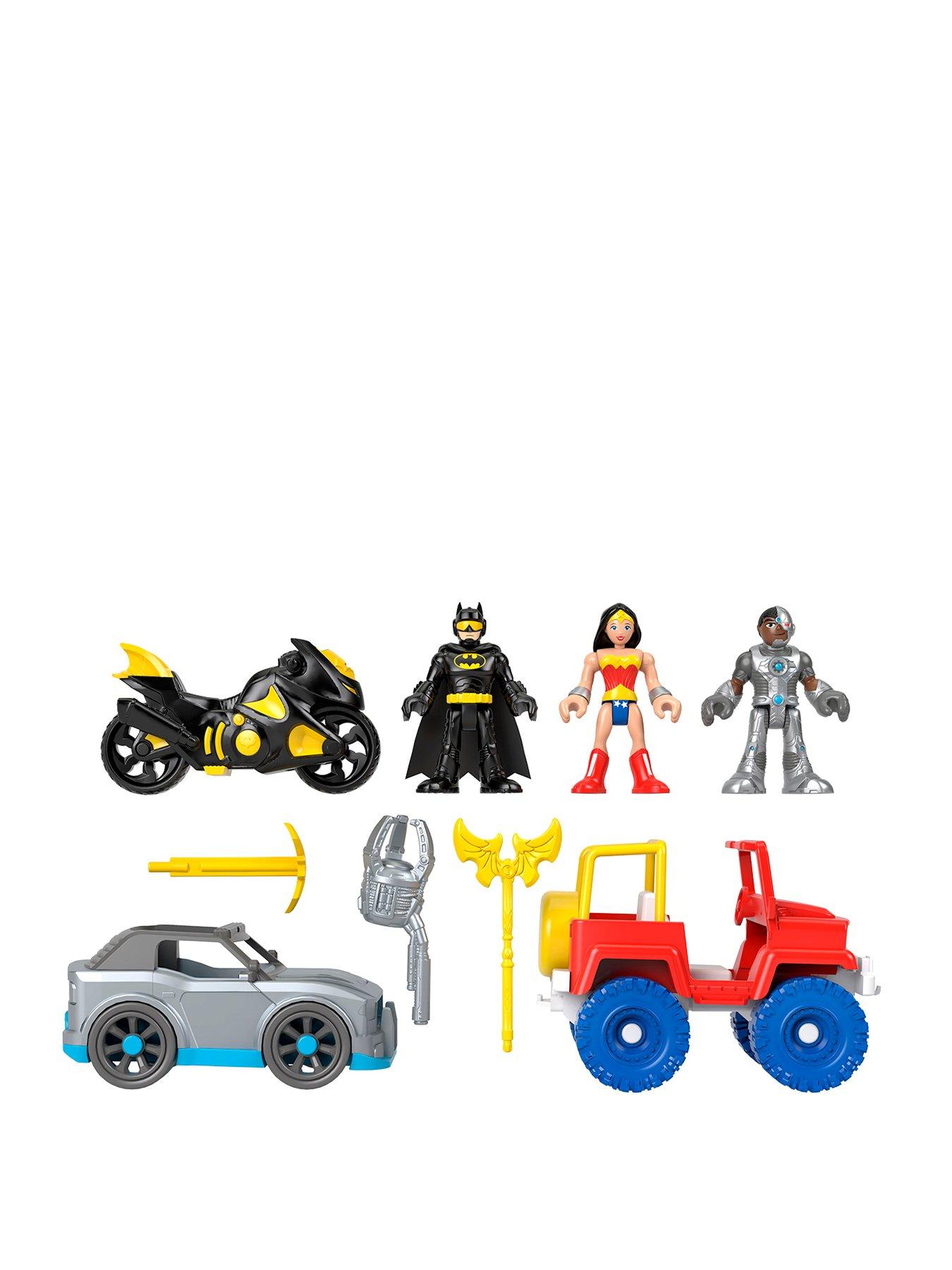 Imaginext Imaginext DC Super Friends Batman Gift Set with Wonder Woman and Cyborg, 9 Piece Preschool Toy