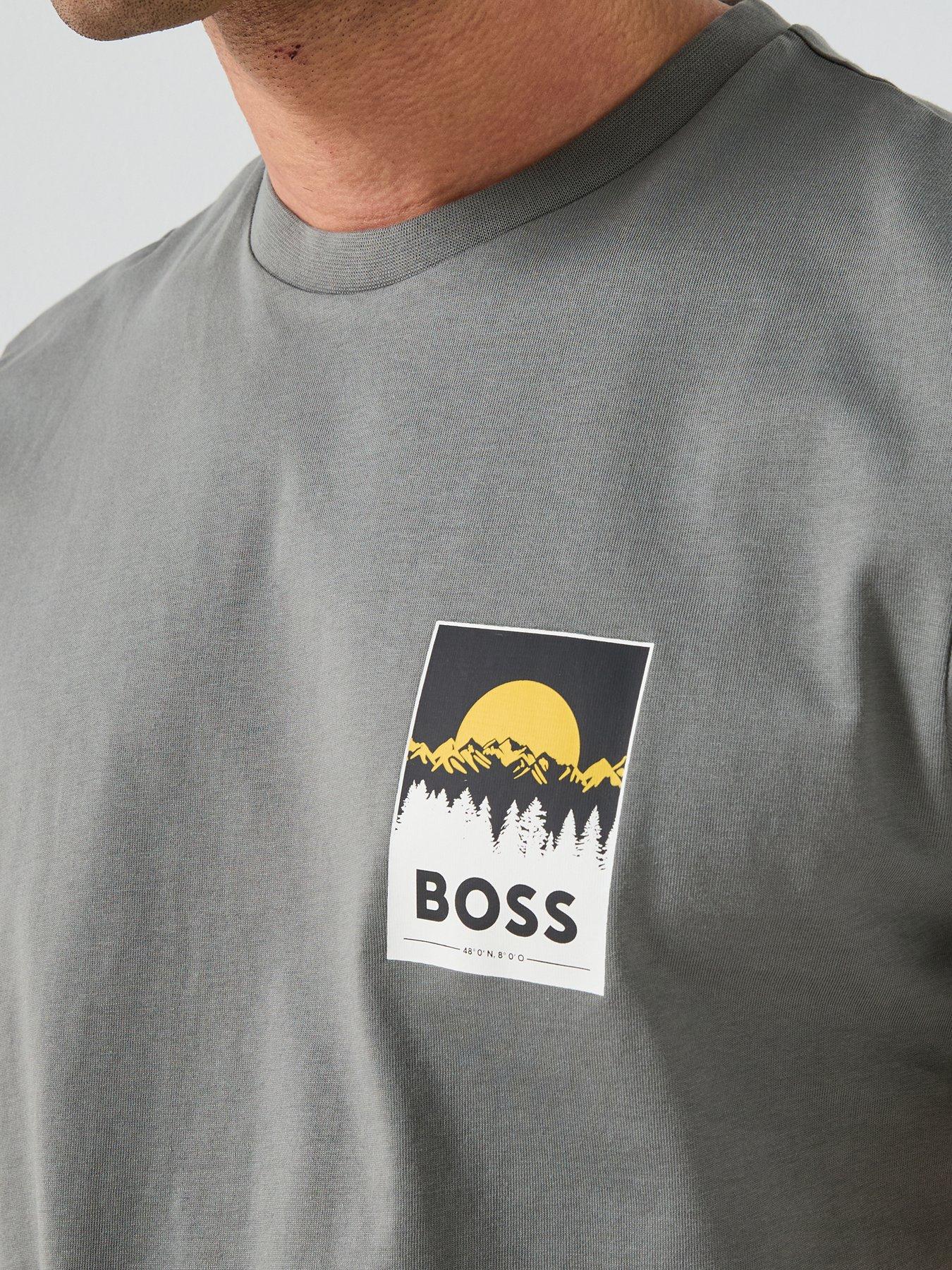 boss-chest-graphic-t-shirt-greendetail